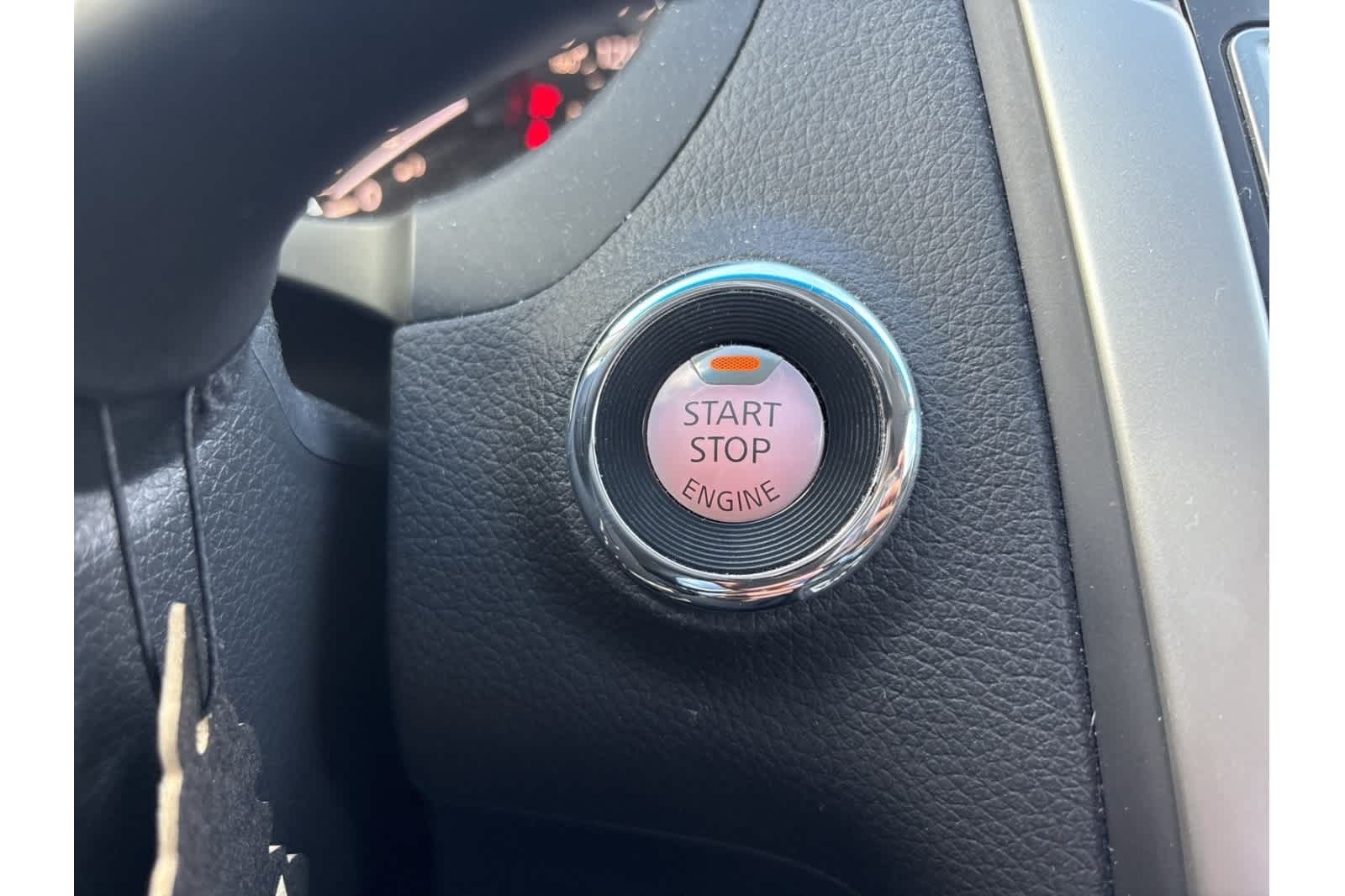 Thumbnail: 2017 Nissan Altima - 22