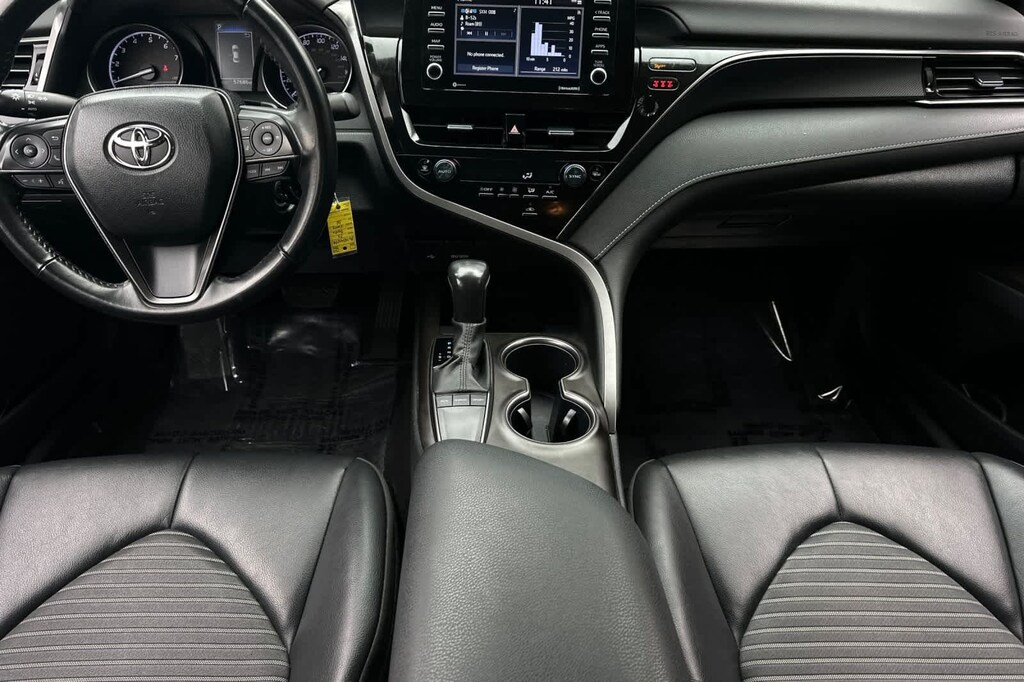 Used 2023 Toyota Camry SE Sedan
