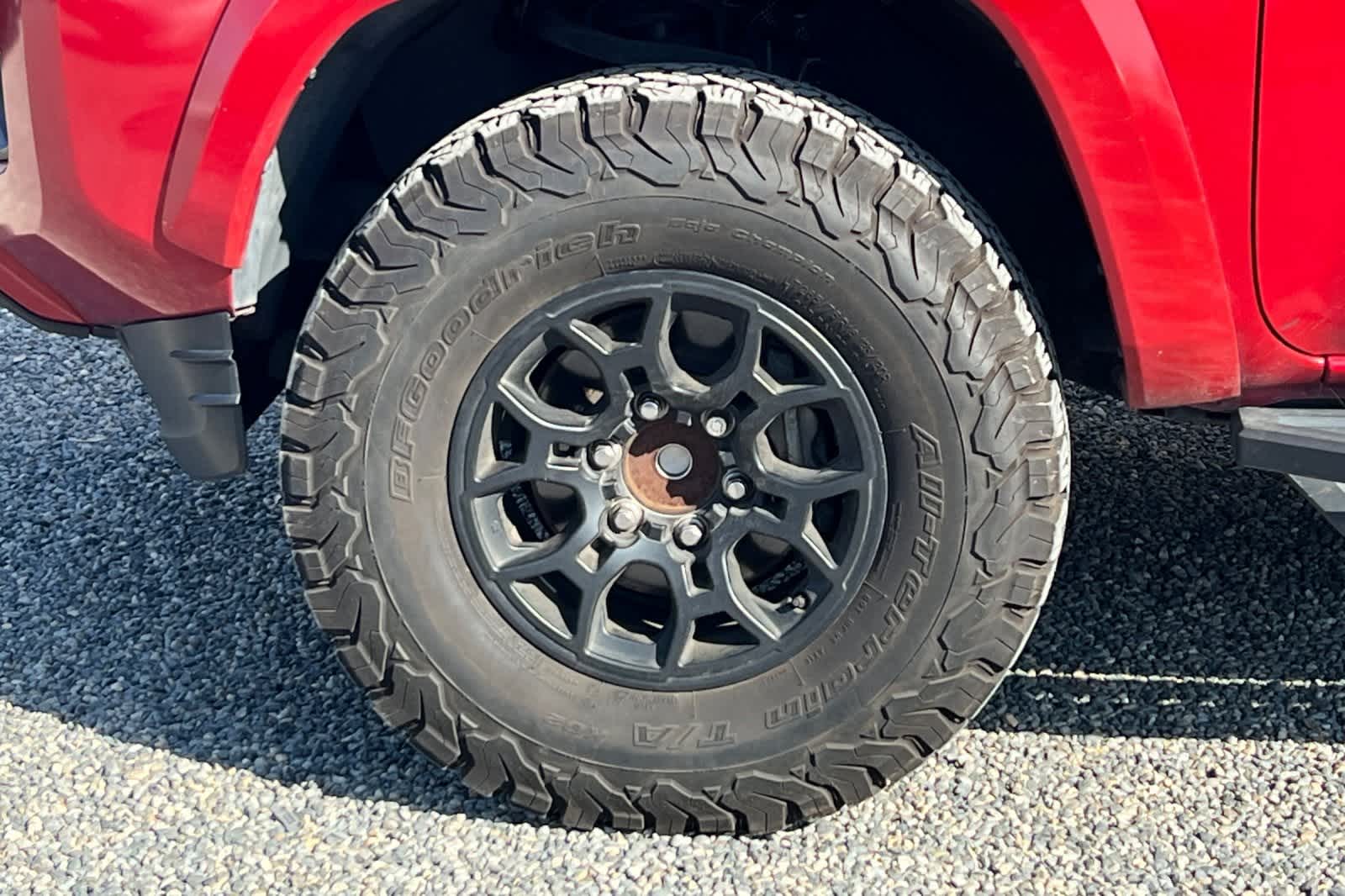 Thumbnail: 2020 Toyota Tacoma - 25