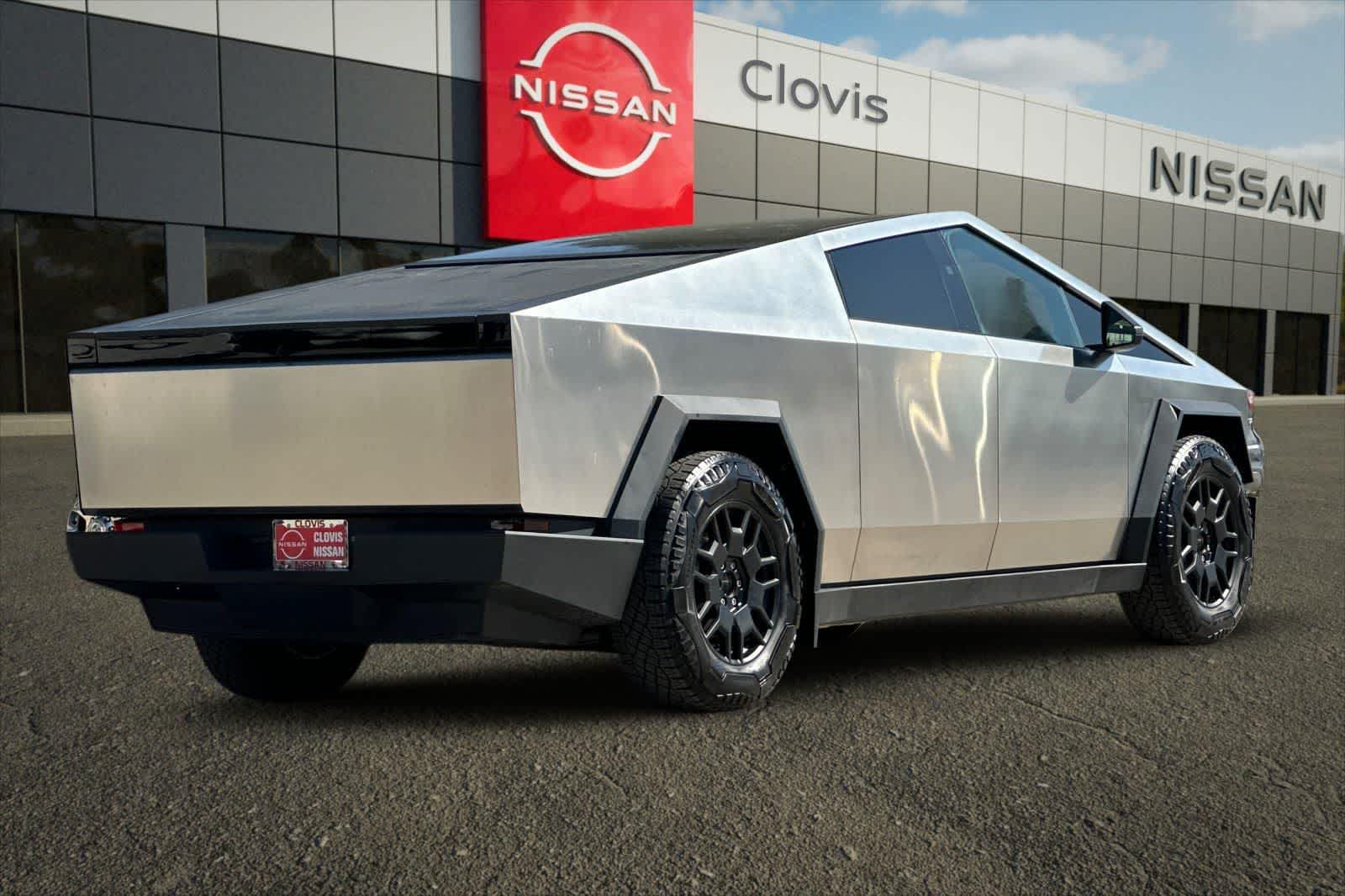 Thumbnail: 2024 Tesla Cybertruck - 3