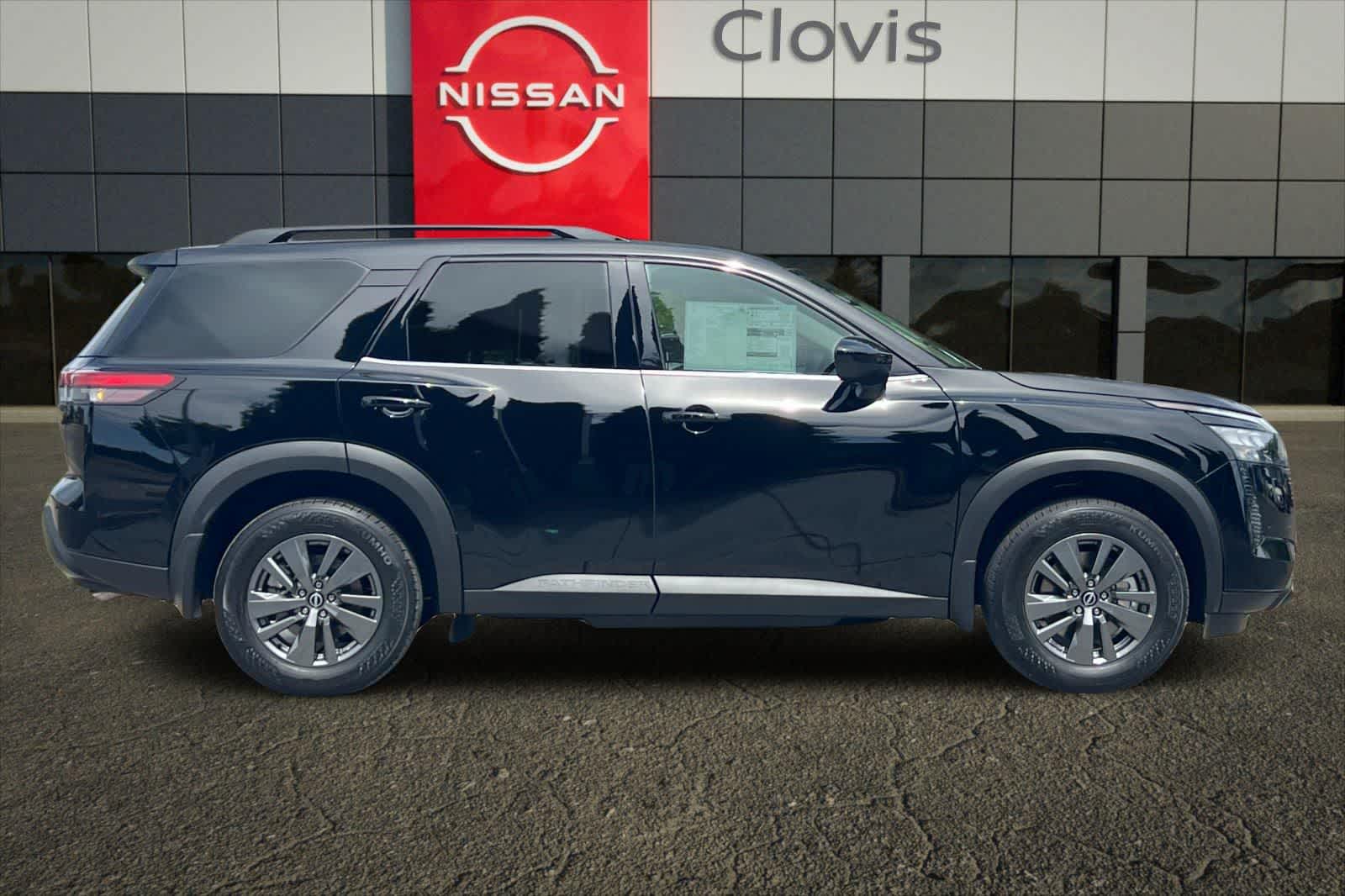 Thumbnail: 2026 Nissan Pathfinder - 9