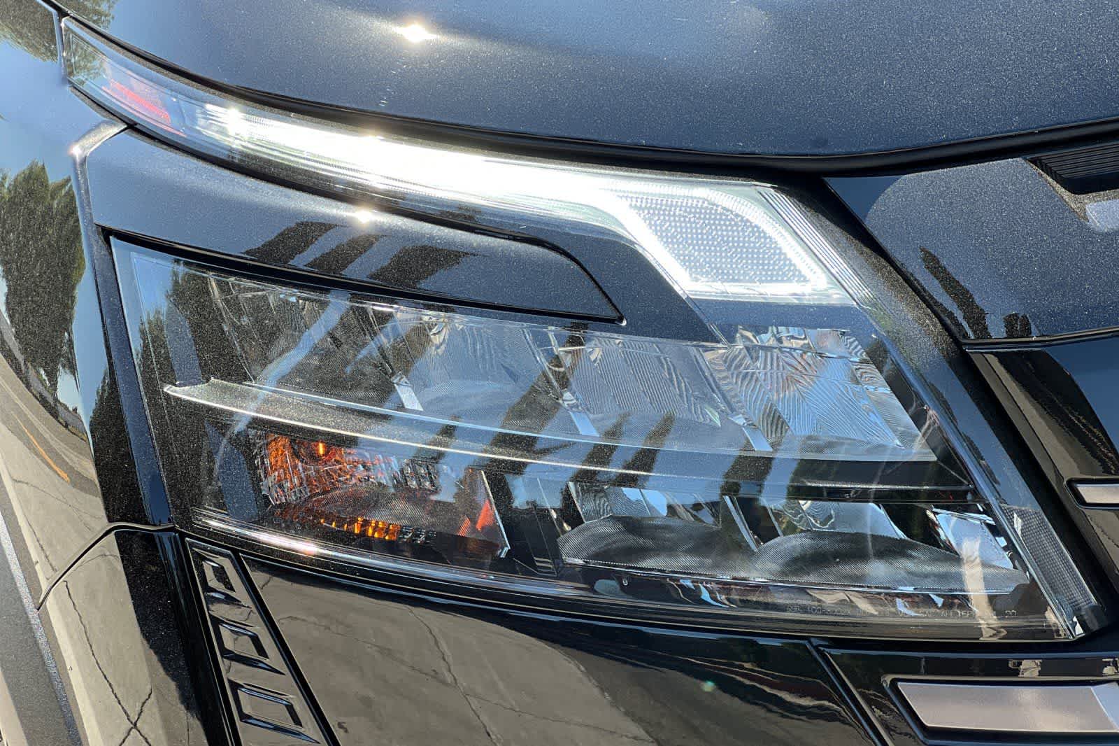Thumbnail: 2026 Nissan Pathfinder - 34
