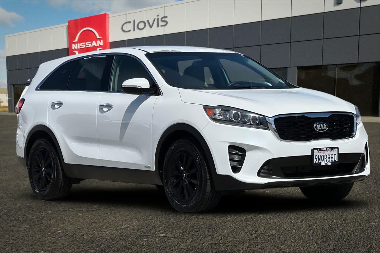 Thumbnail: 2019 Kia Sorento - 9