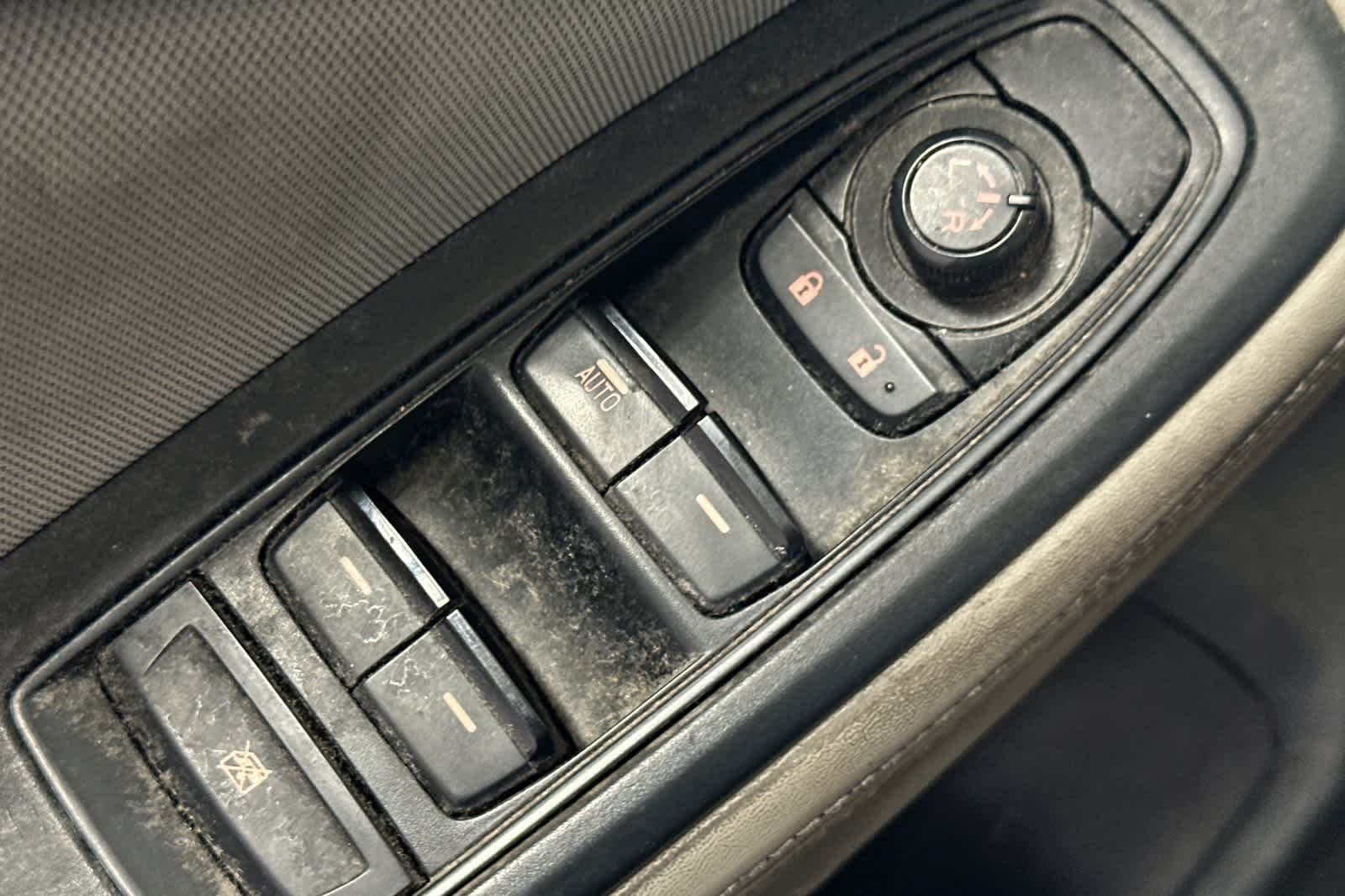 Thumbnail: 2020 Subaru Forester - 16