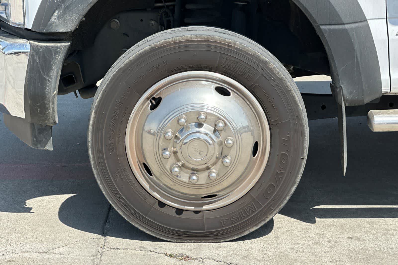 Thumbnail: 2019 Ford F-550 - 10