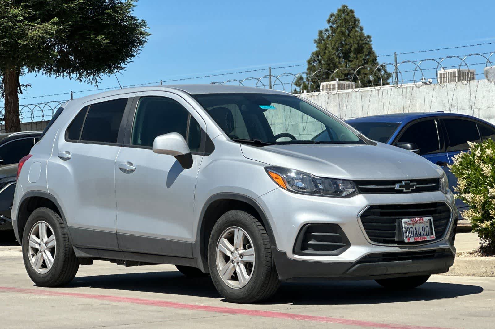 Thumbnail: 2020 Chevrolet Trax - 10
