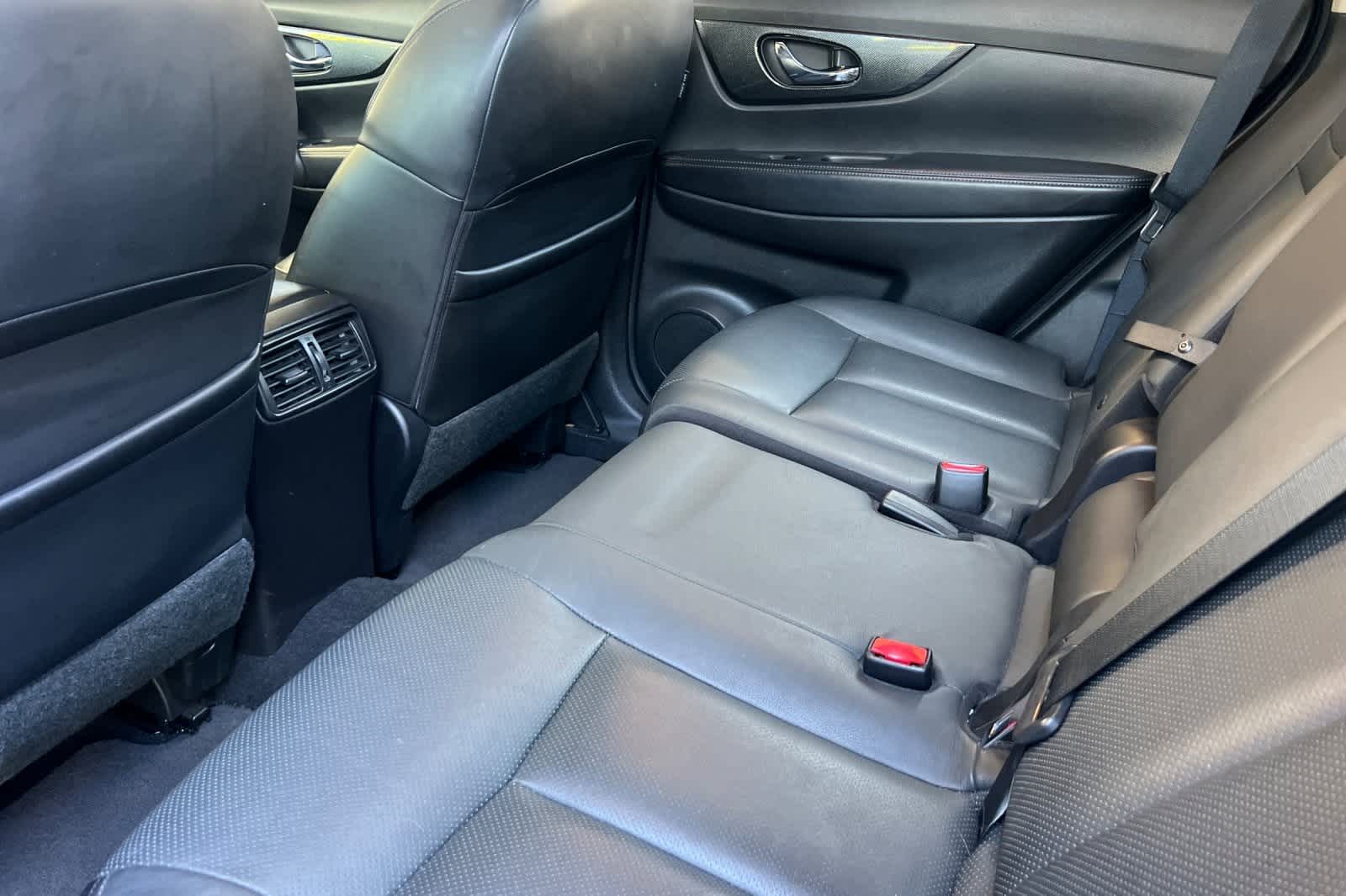 Thumbnail: 2014 Nissan Rogue - 5