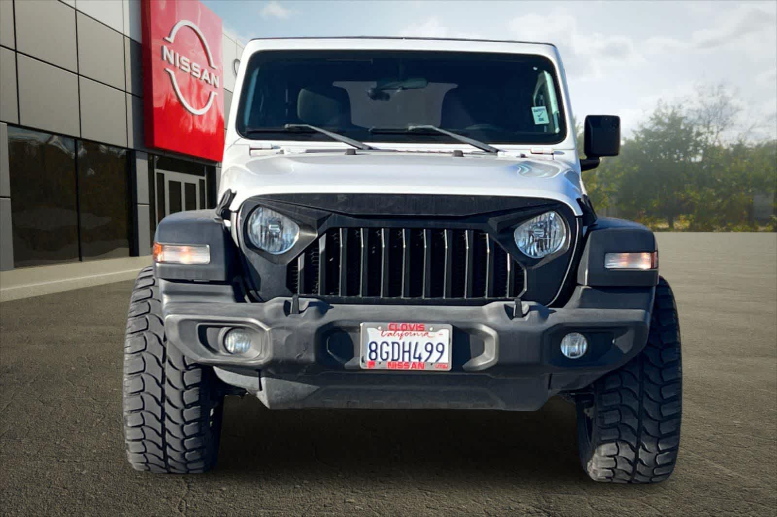 Thumbnail: 2018 Jeep Wrangler - 11