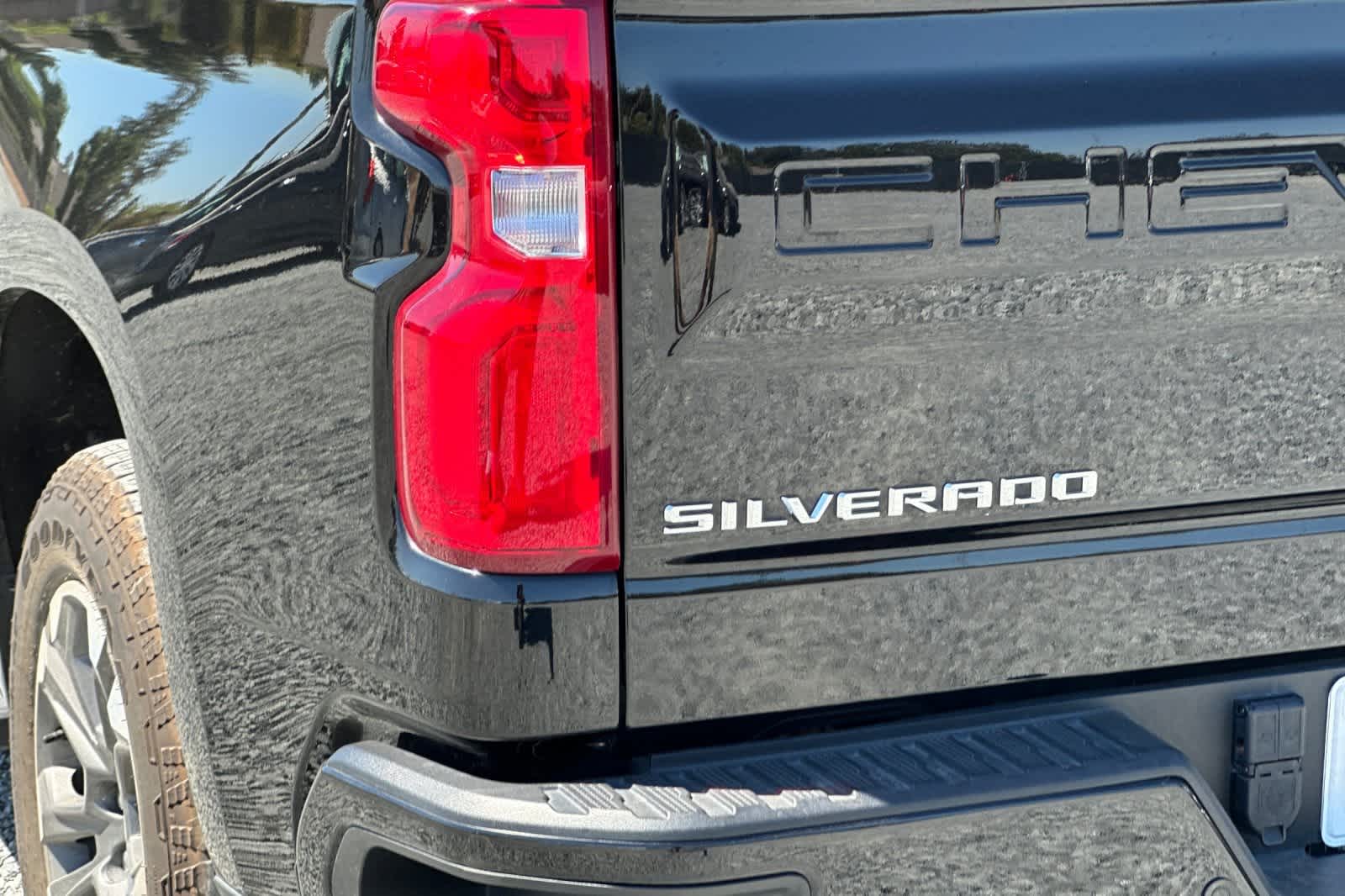 Thumbnail: 2024 Chevrolet Silverado 1500 - 13