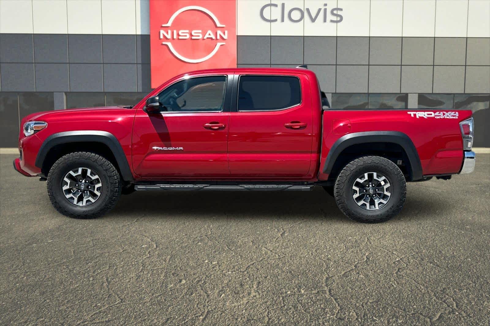 Thumbnail: 2022 Toyota Tacoma - 6