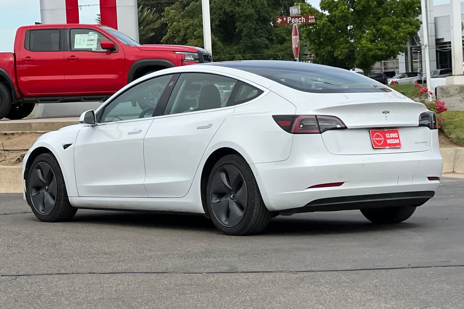 Thumbnail: 2019 Tesla Model 3 - 7