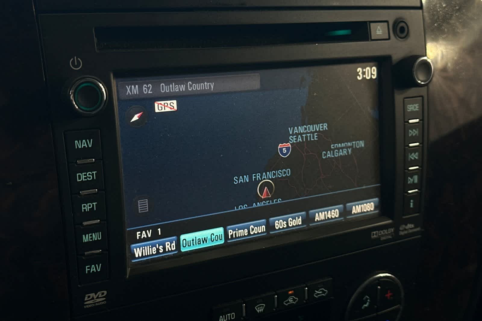Thumbnail: 2013 GMC Sierra 3500 - 21