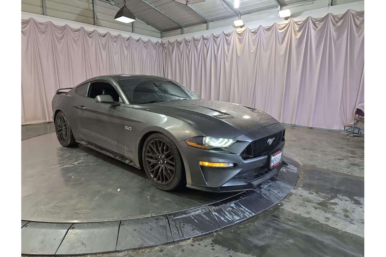 Thumbnail: 2019 Ford Mustang - 10