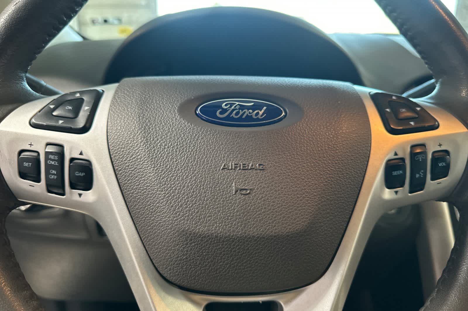 Thumbnail: 2014 Ford Edge - 26