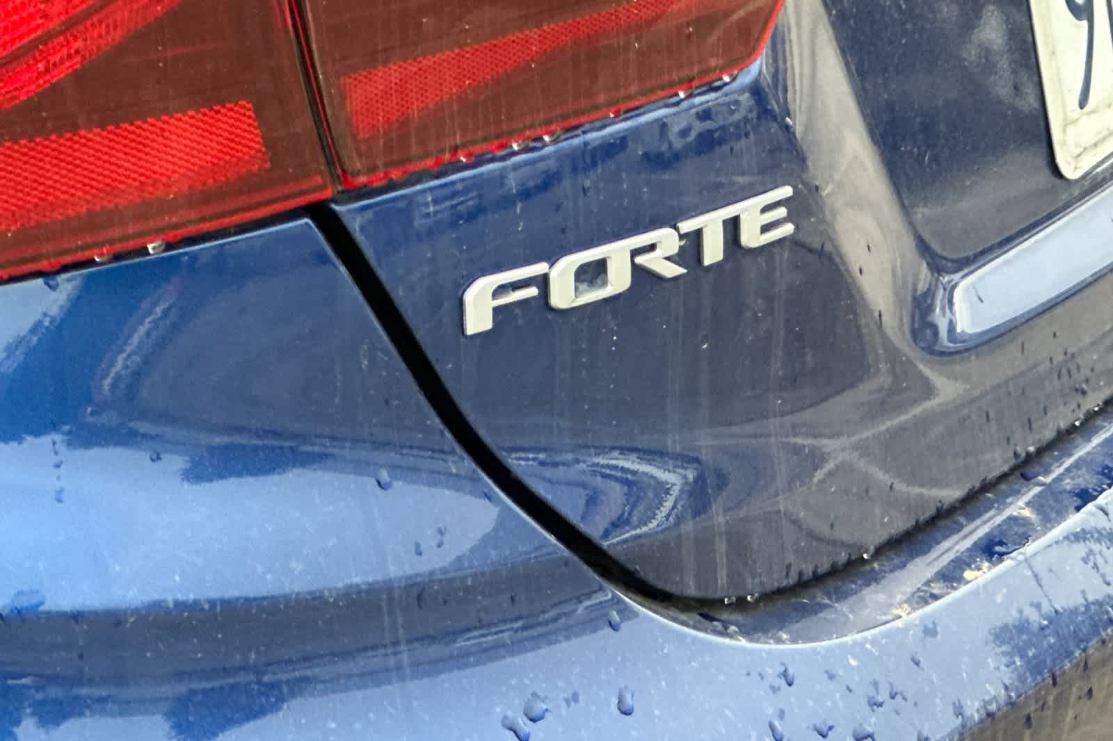 Thumbnail: 2023 Kia Forte - 13