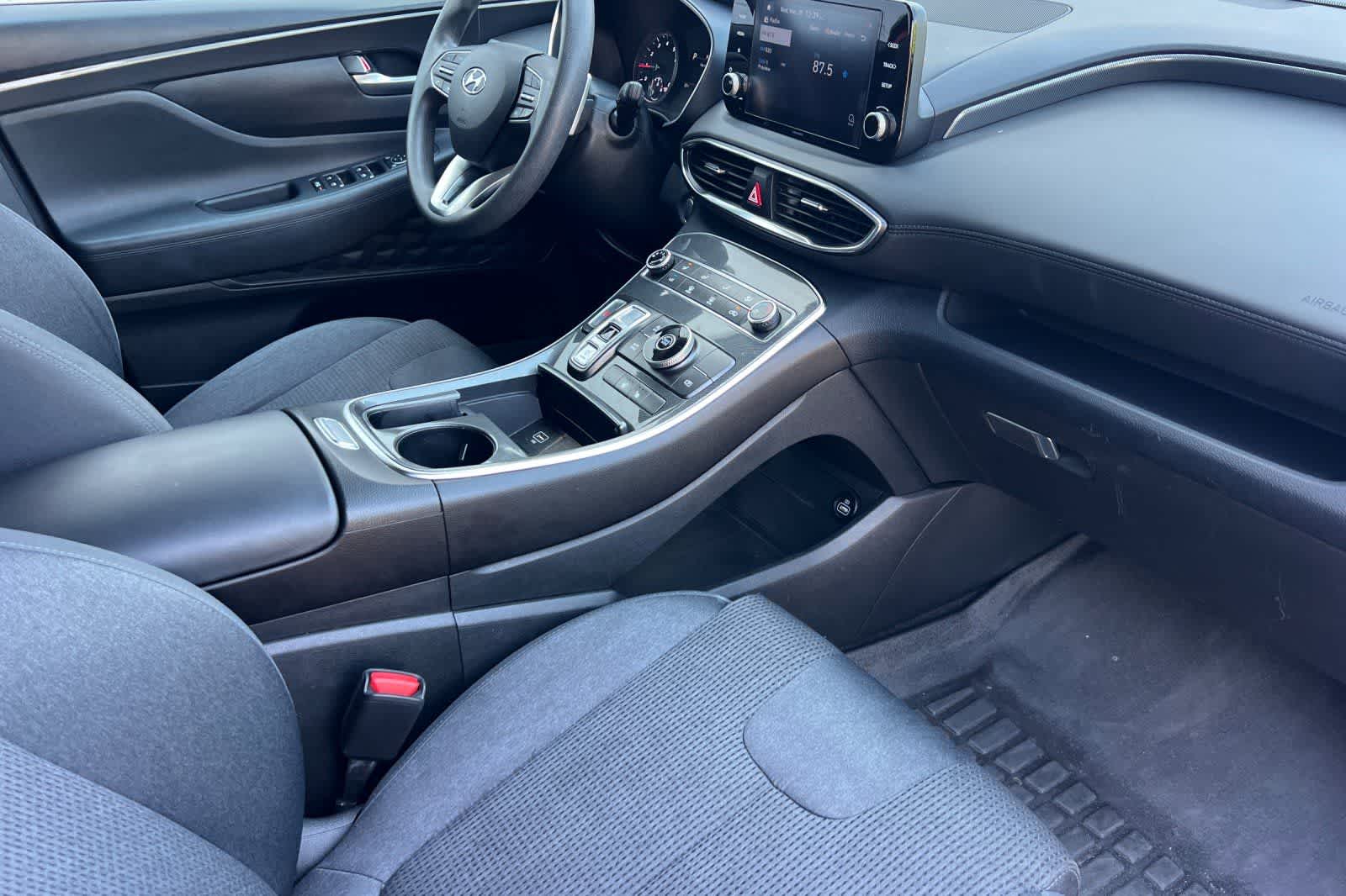 Thumbnail: 2021 Hyundai Santa Fe - 18