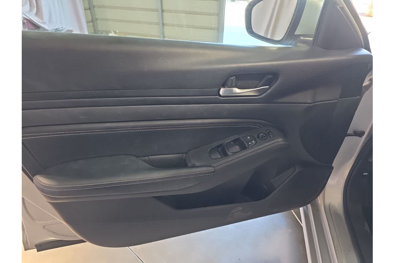 Thumbnail: 2020 Nissan Altima - 19