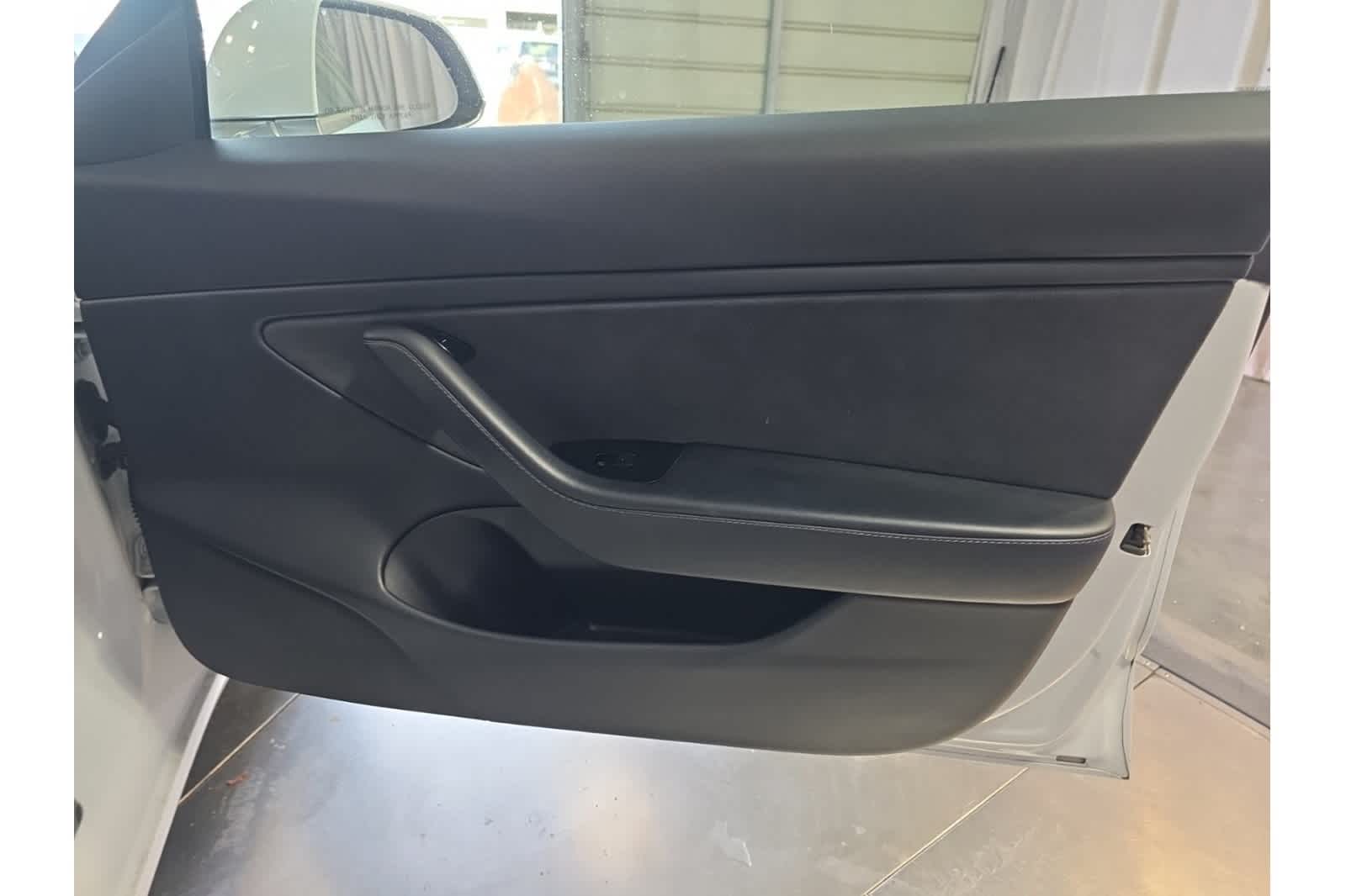 Thumbnail: 2019 Tesla Model 3 - 15