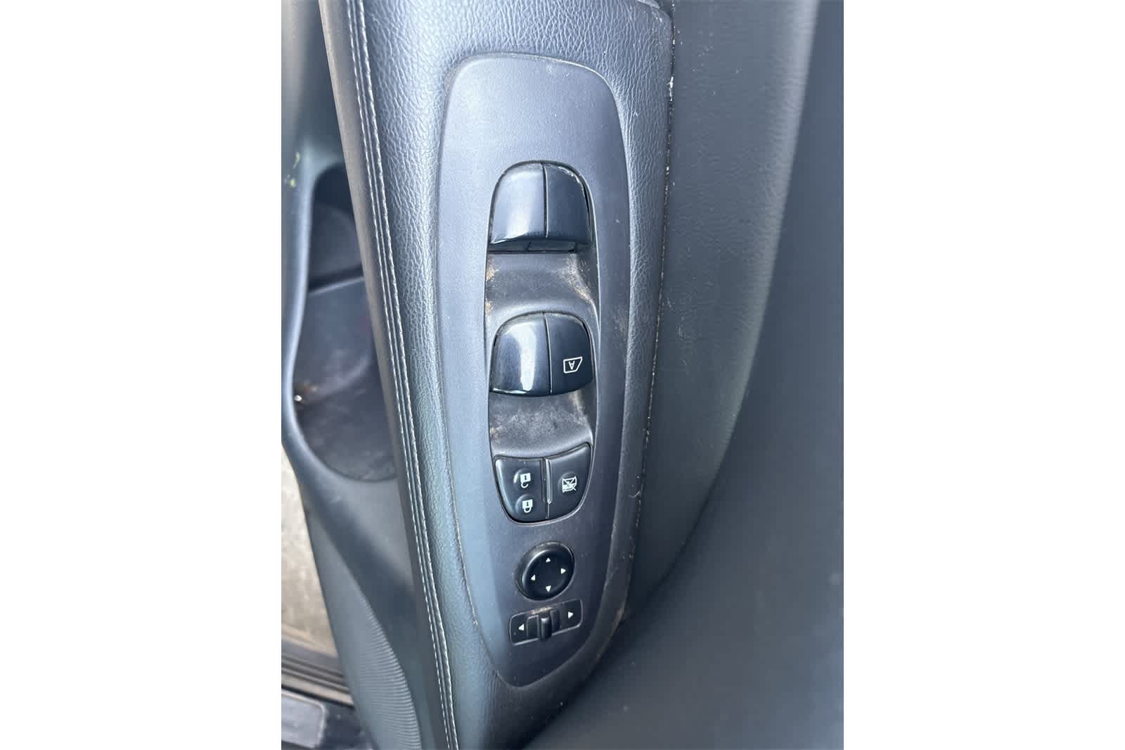 Thumbnail: 2020 Nissan Pathfinder - 13