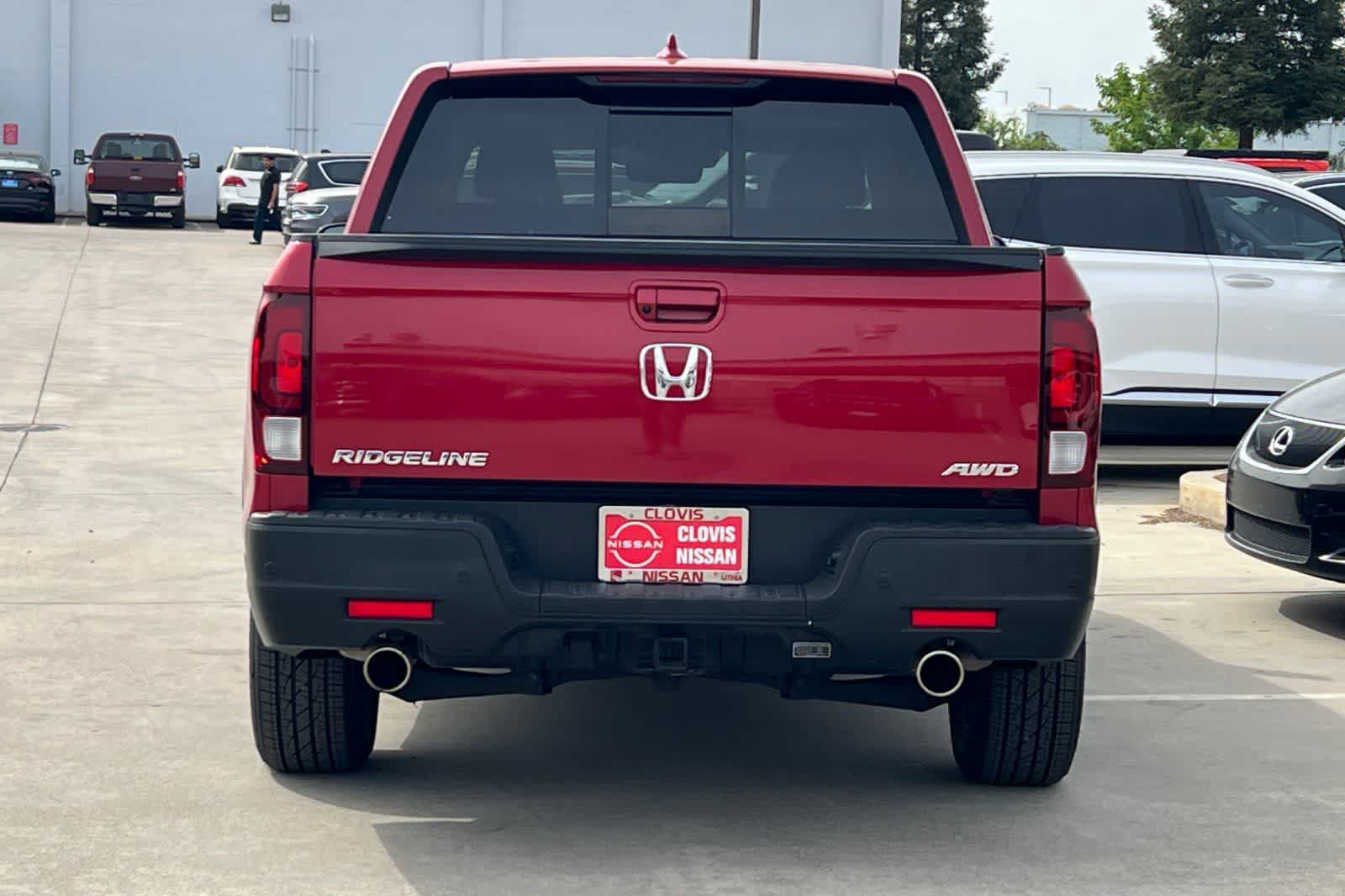 Thumbnail: 2023 Honda Ridgeline - 8