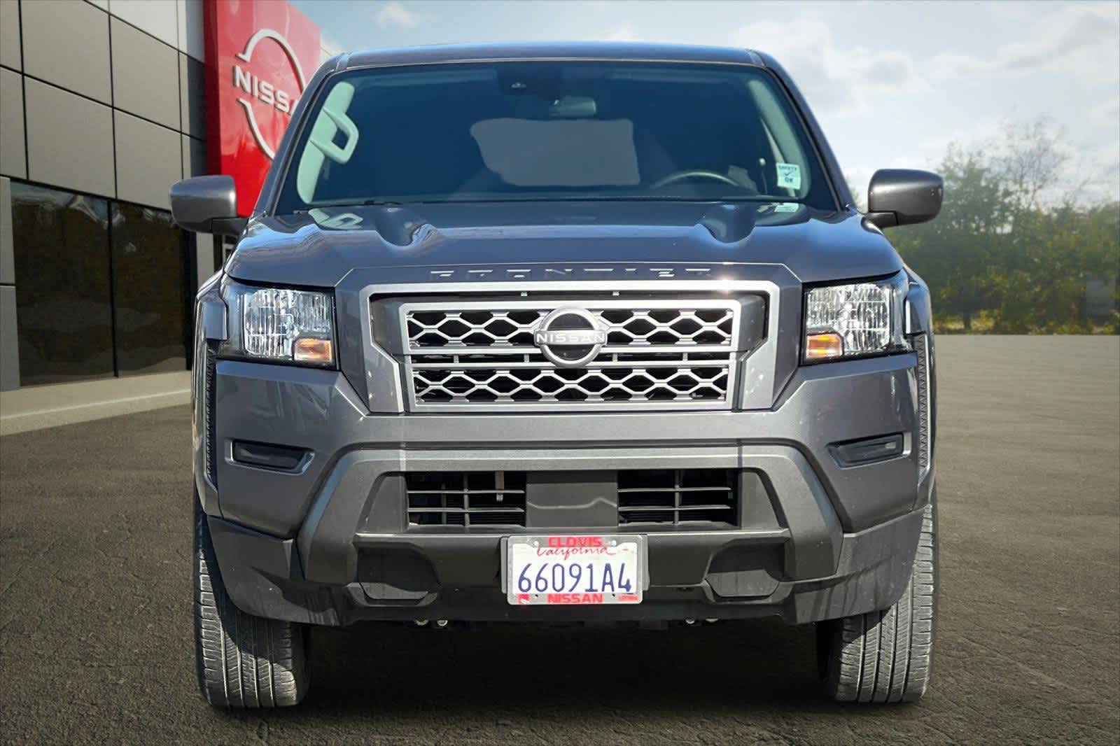 Thumbnail: 2024 Nissan Frontier - 11