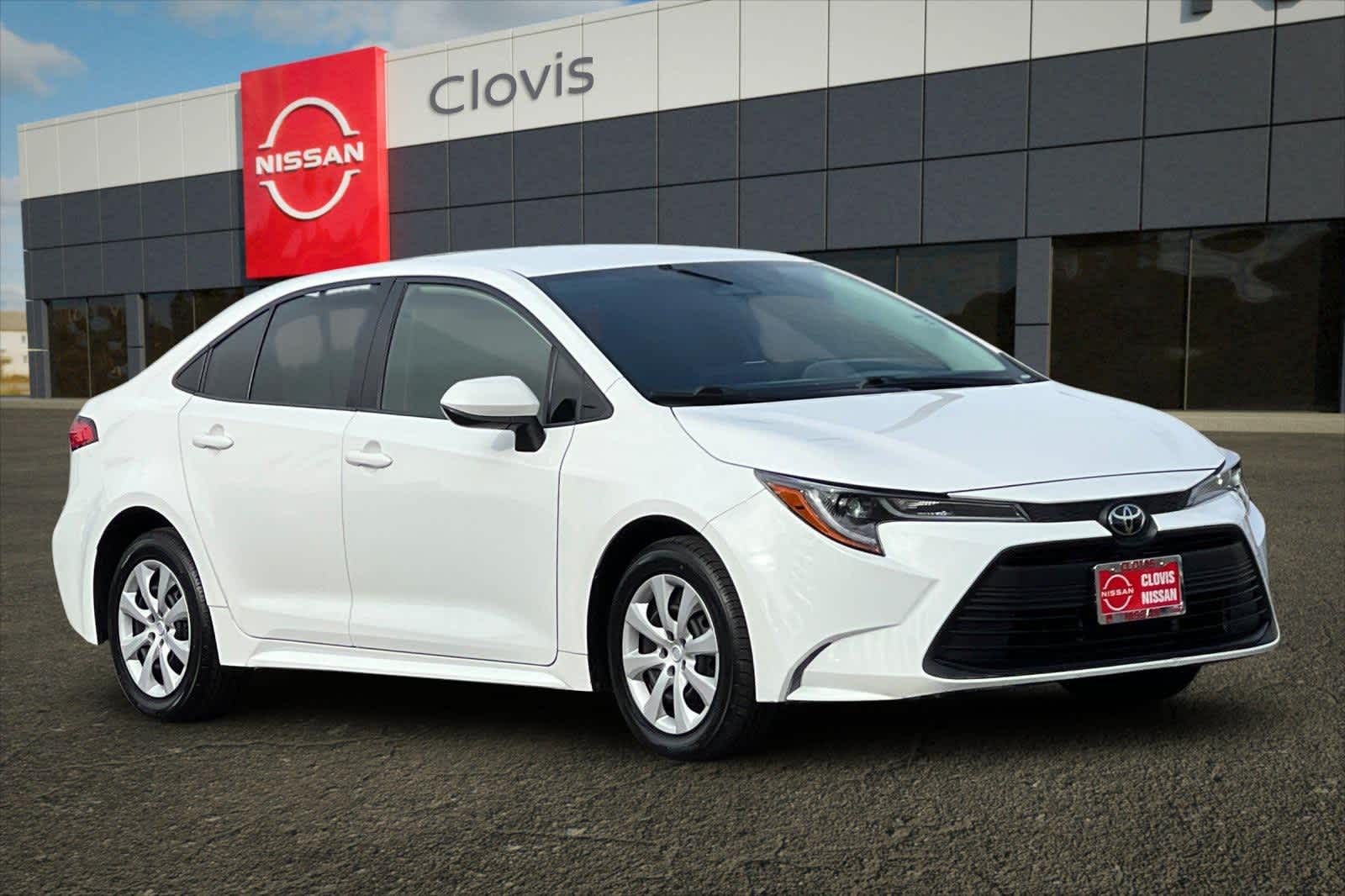 Thumbnail: 2023 Toyota Corolla - 10