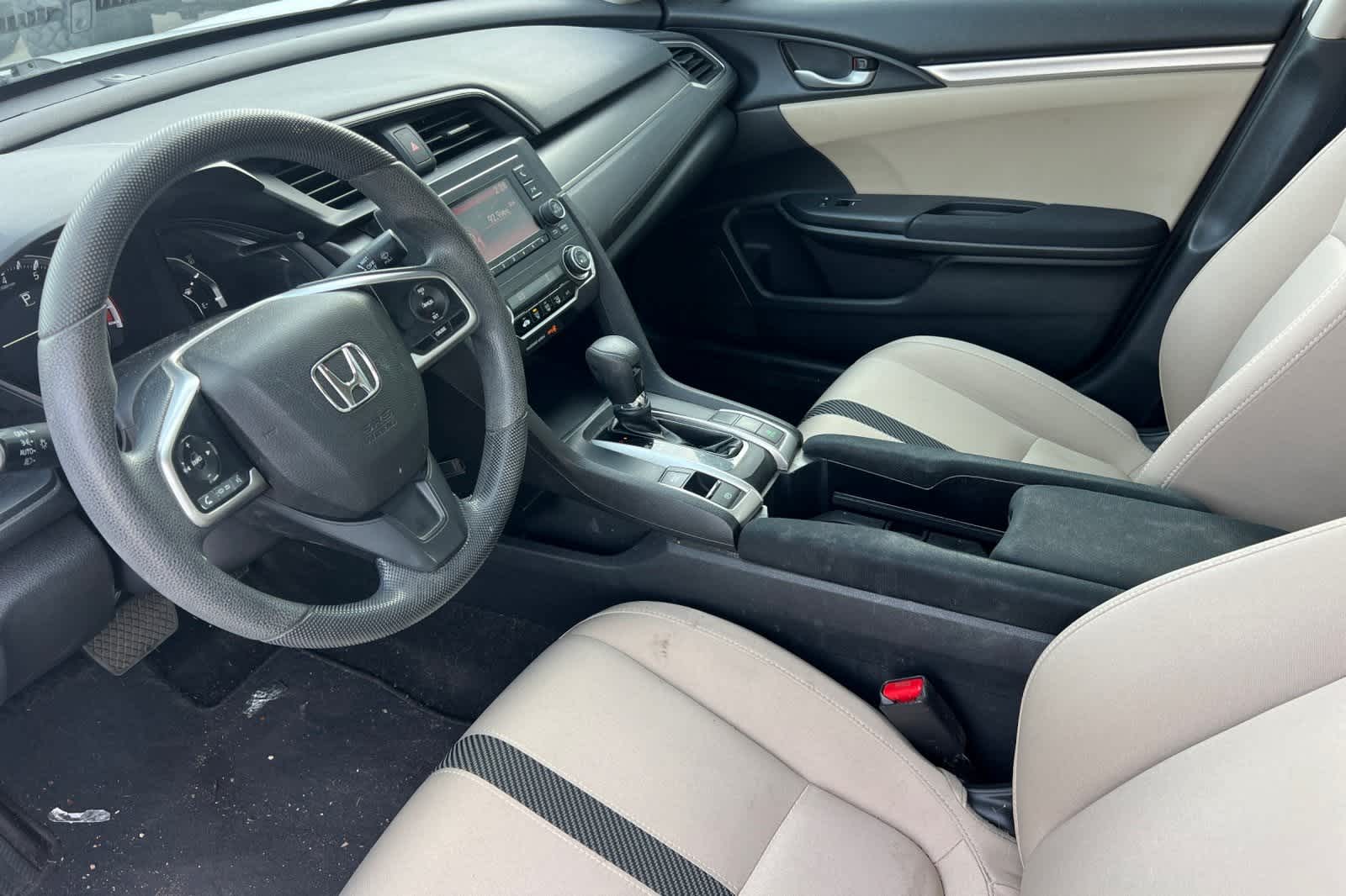 Thumbnail: 2016 Honda Civic - 12