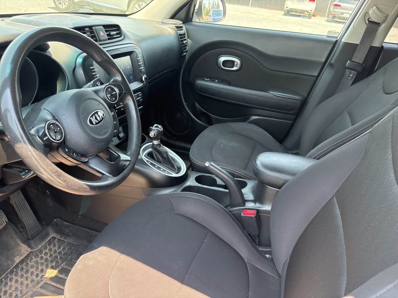 Thumbnail: 2018 Kia Soul - 12