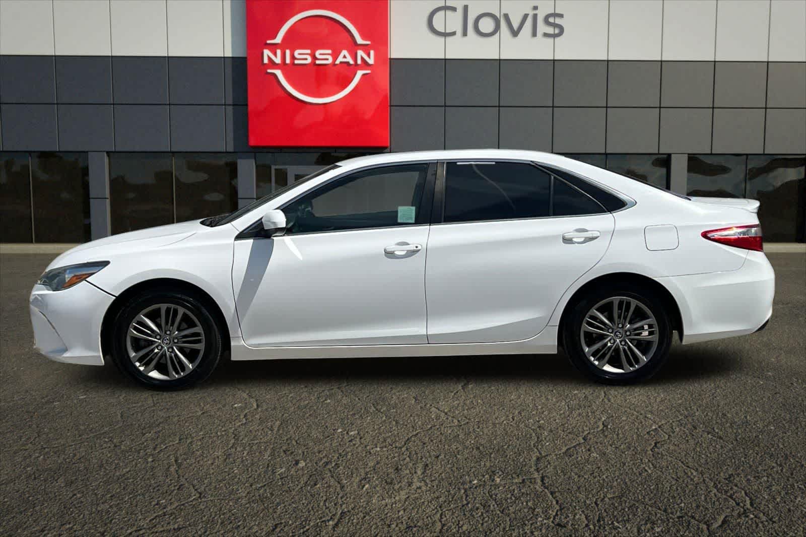 Thumbnail: 2015 Toyota Camry - 6