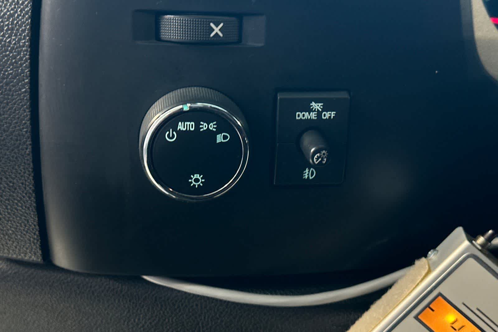 Thumbnail: 2013 GMC Sierra 1500 - 32