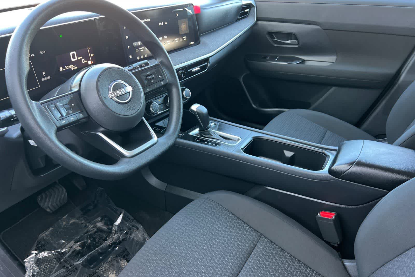 Thumbnail: 2026 Nissan Kicks - 12