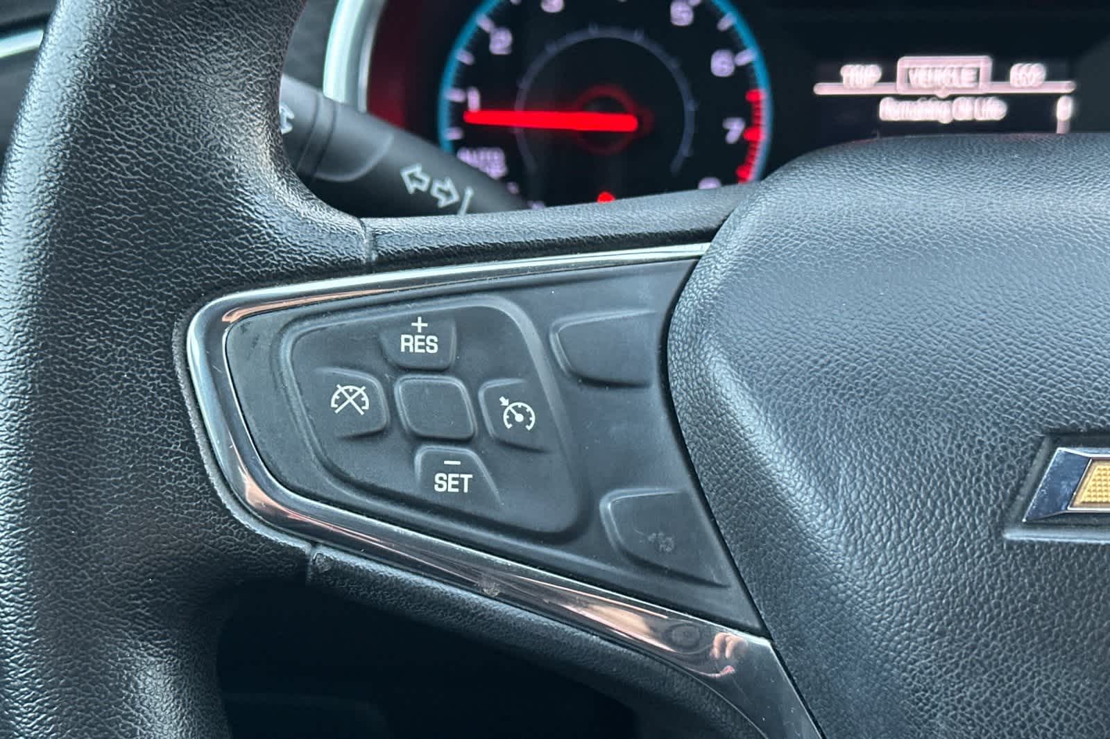 Thumbnail: 2017 Chevrolet Malibu - 29