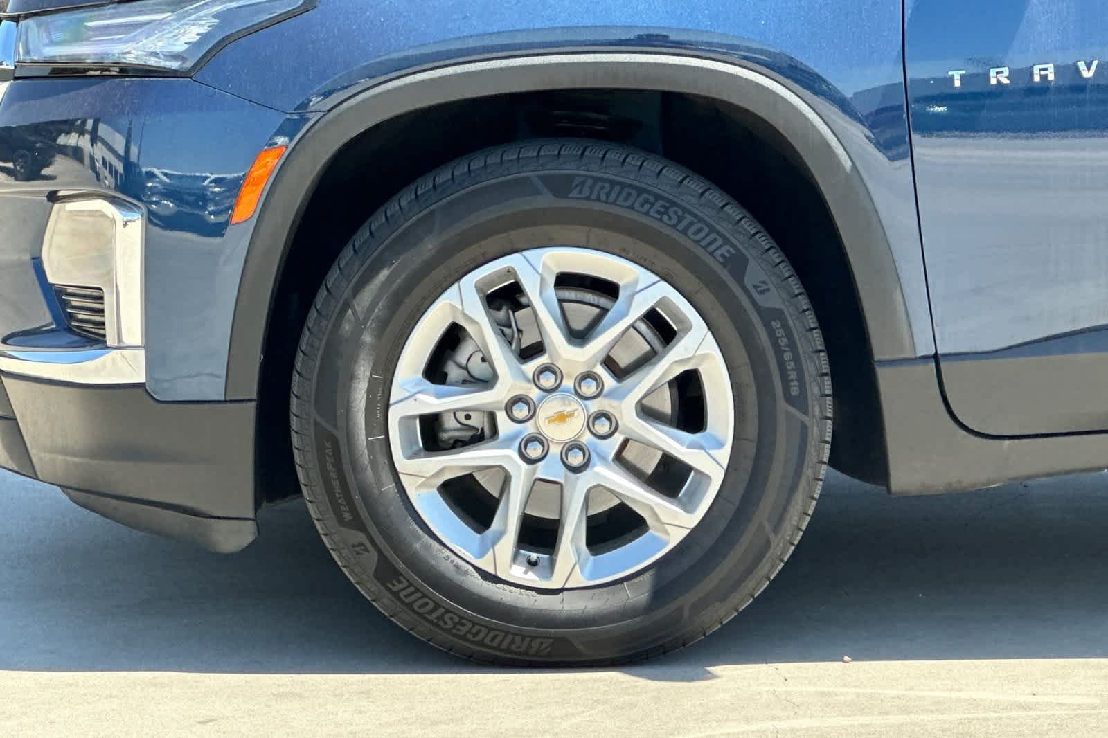 Thumbnail: 2023 Chevrolet Traverse - 12