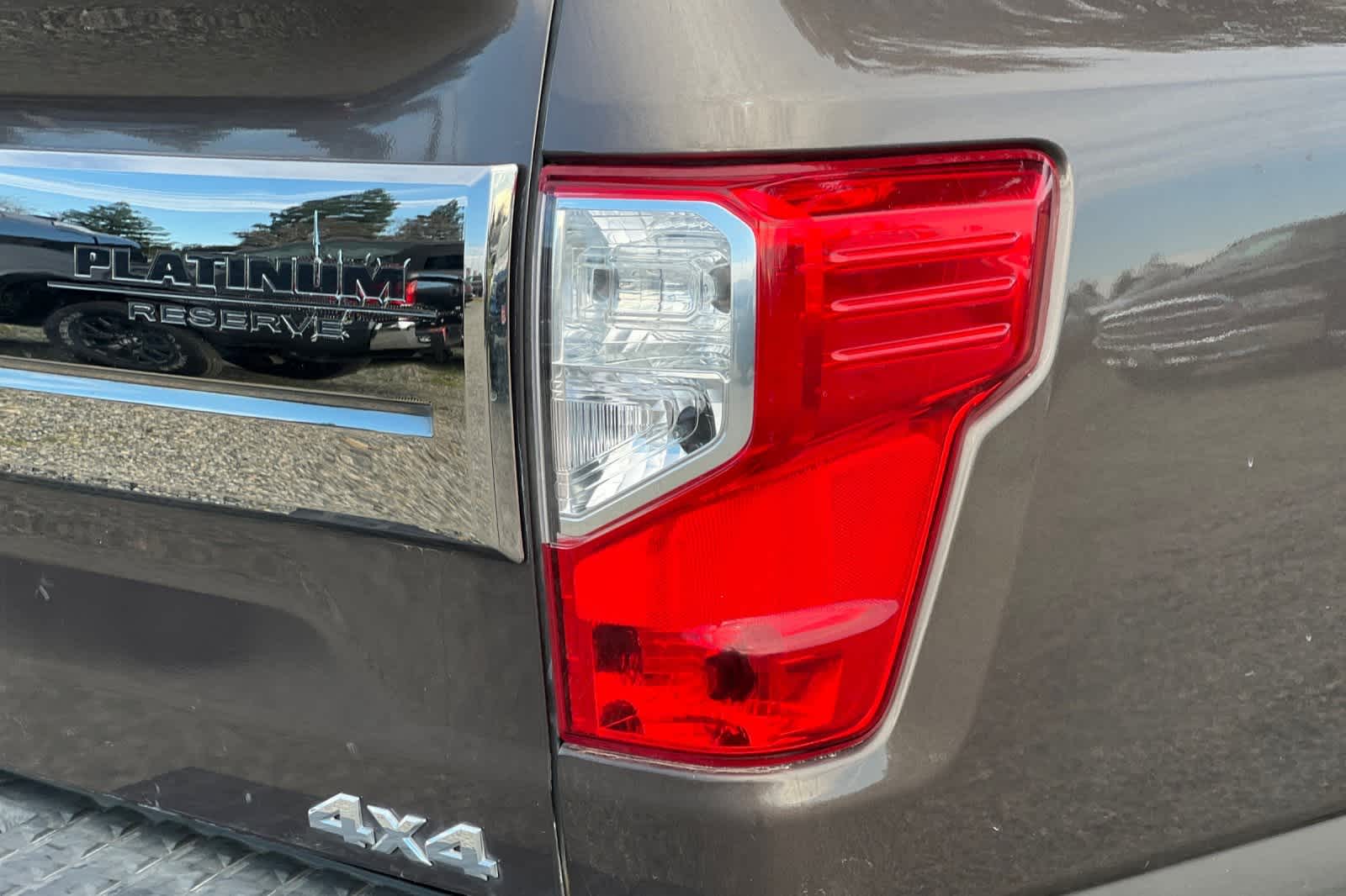 Thumbnail: 2018 Nissan Titan - 35