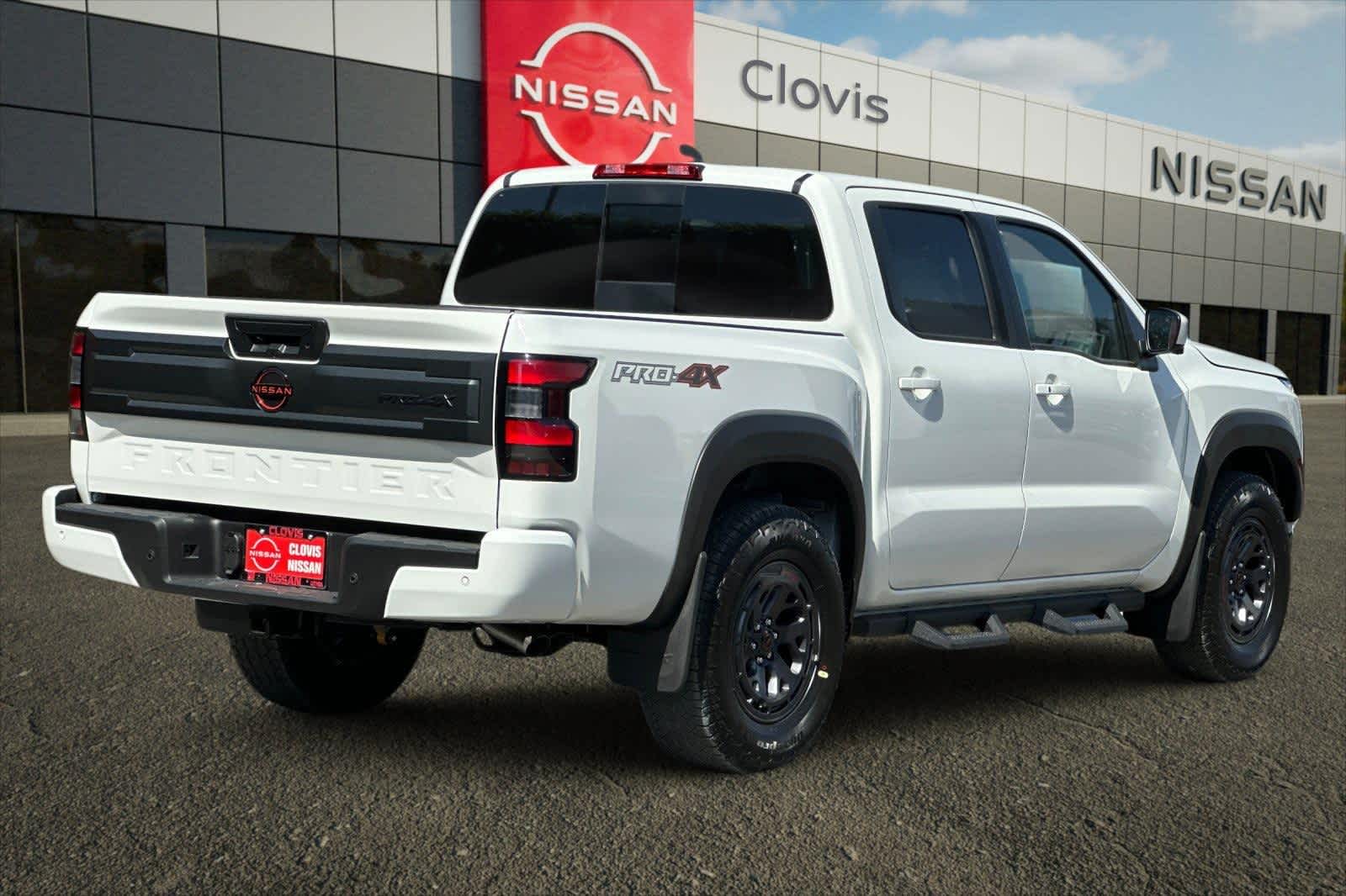 Thumbnail: 2025 Nissan Frontier - 3