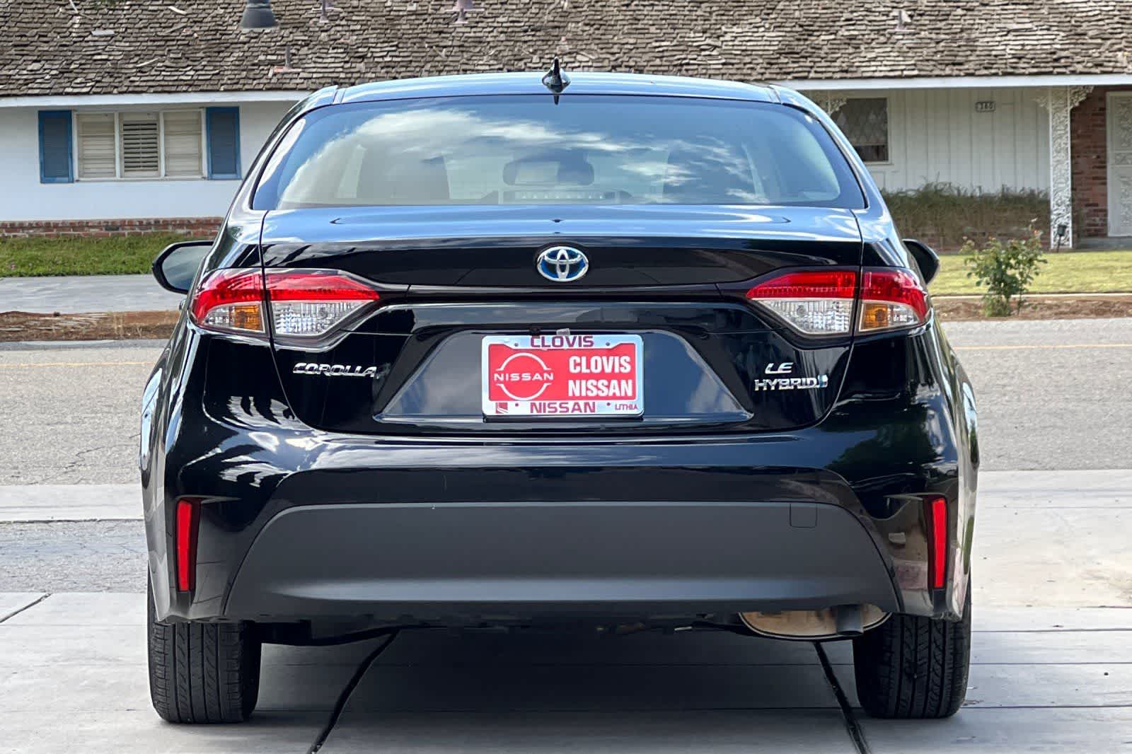 Thumbnail: 2024 Toyota Corolla - 8
