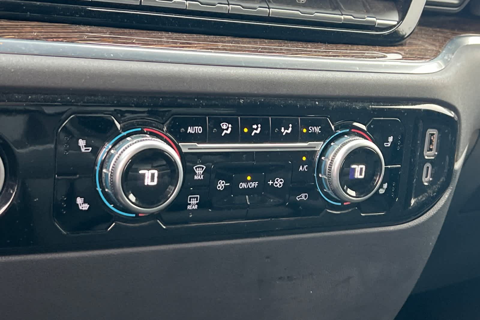 Thumbnail: 2023 GMC Sierra 1500 - 21