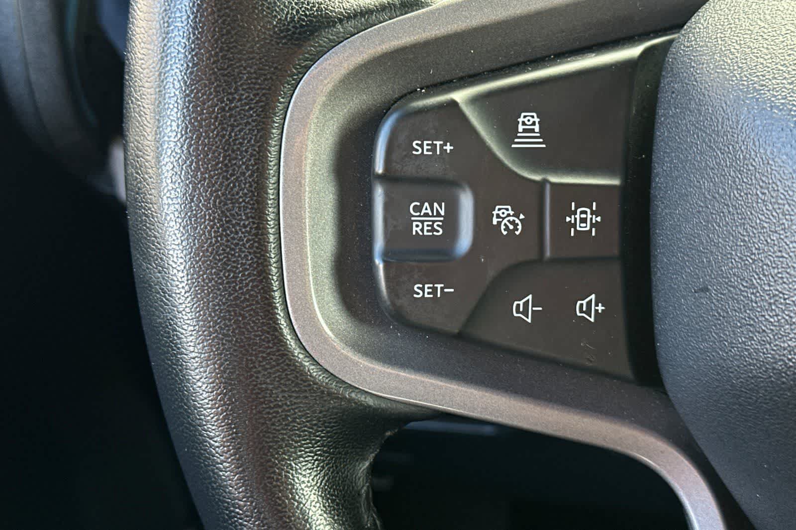 Thumbnail: 2024 Ford Bronco - 31