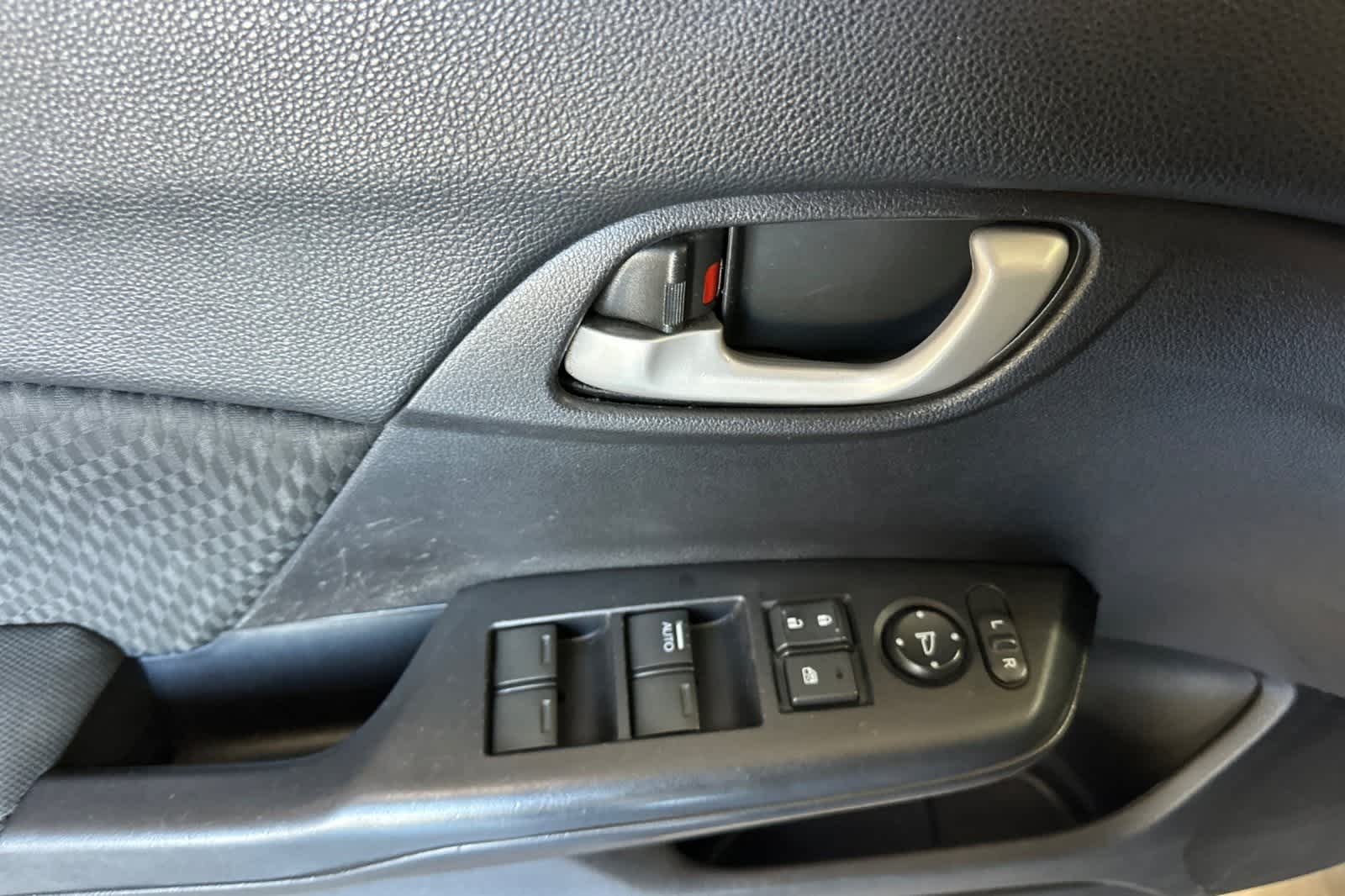 Thumbnail: 2015 Honda Civic - 15