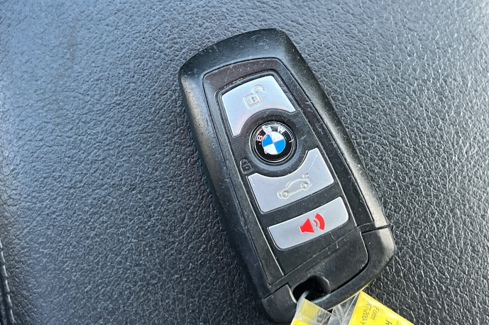 Thumbnail: 2017 BMW X3 - 23