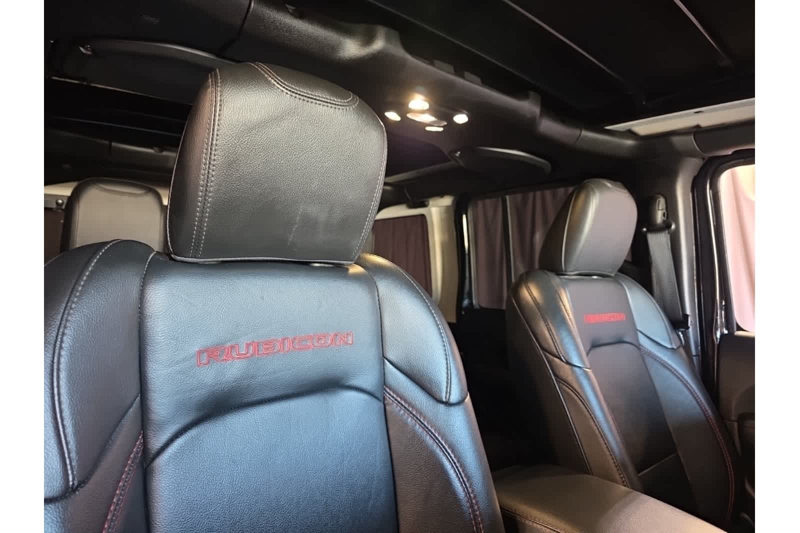 Thumbnail: 2022 Jeep Wrangler - 12