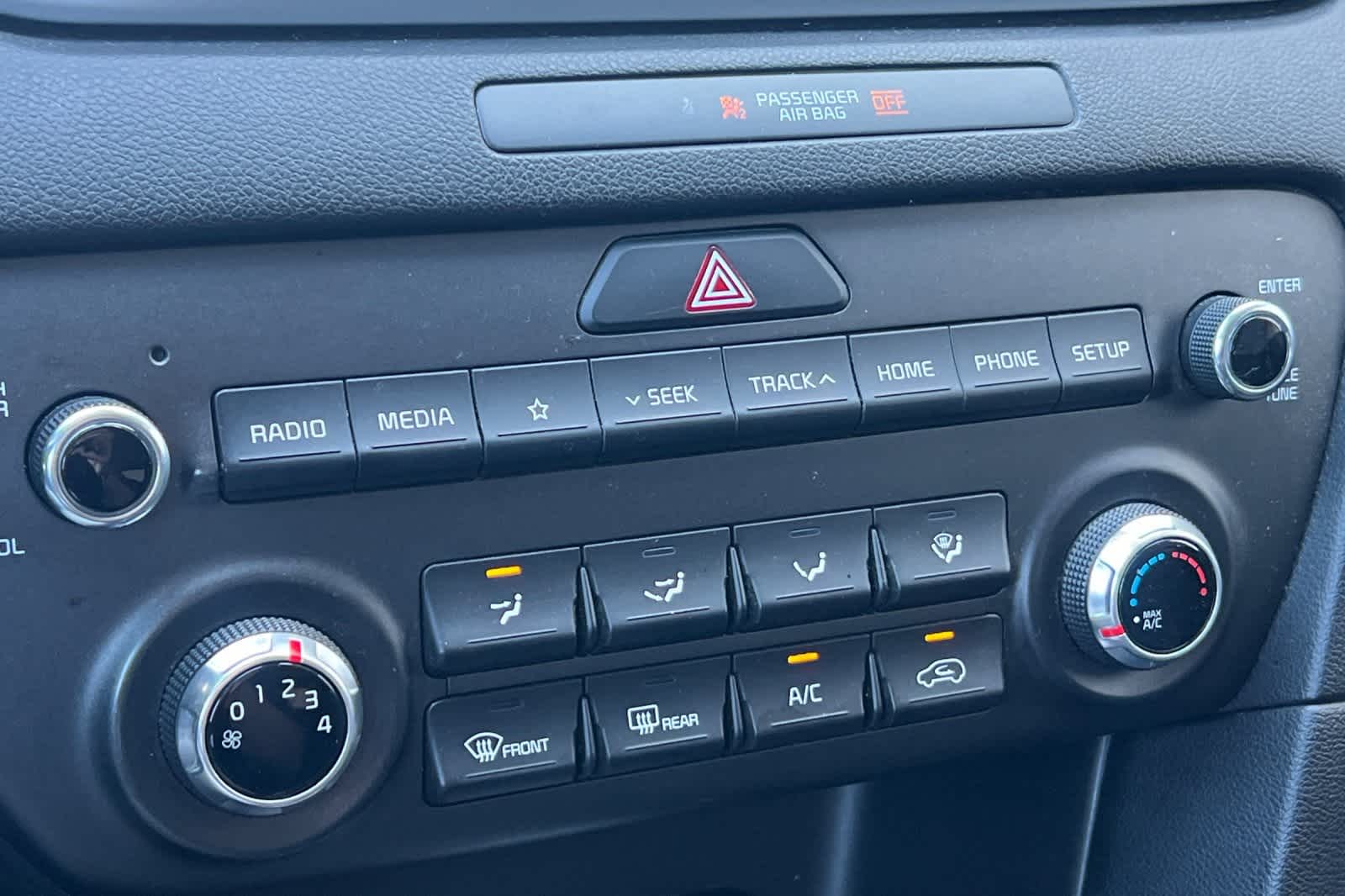 Thumbnail: 2021 Kia Sportage - 21