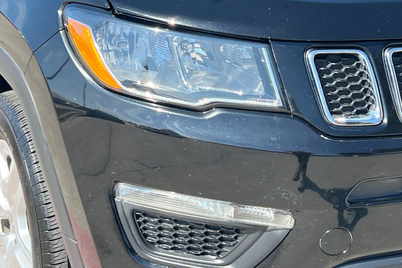 Thumbnail: 2021 Jeep Compass - 33