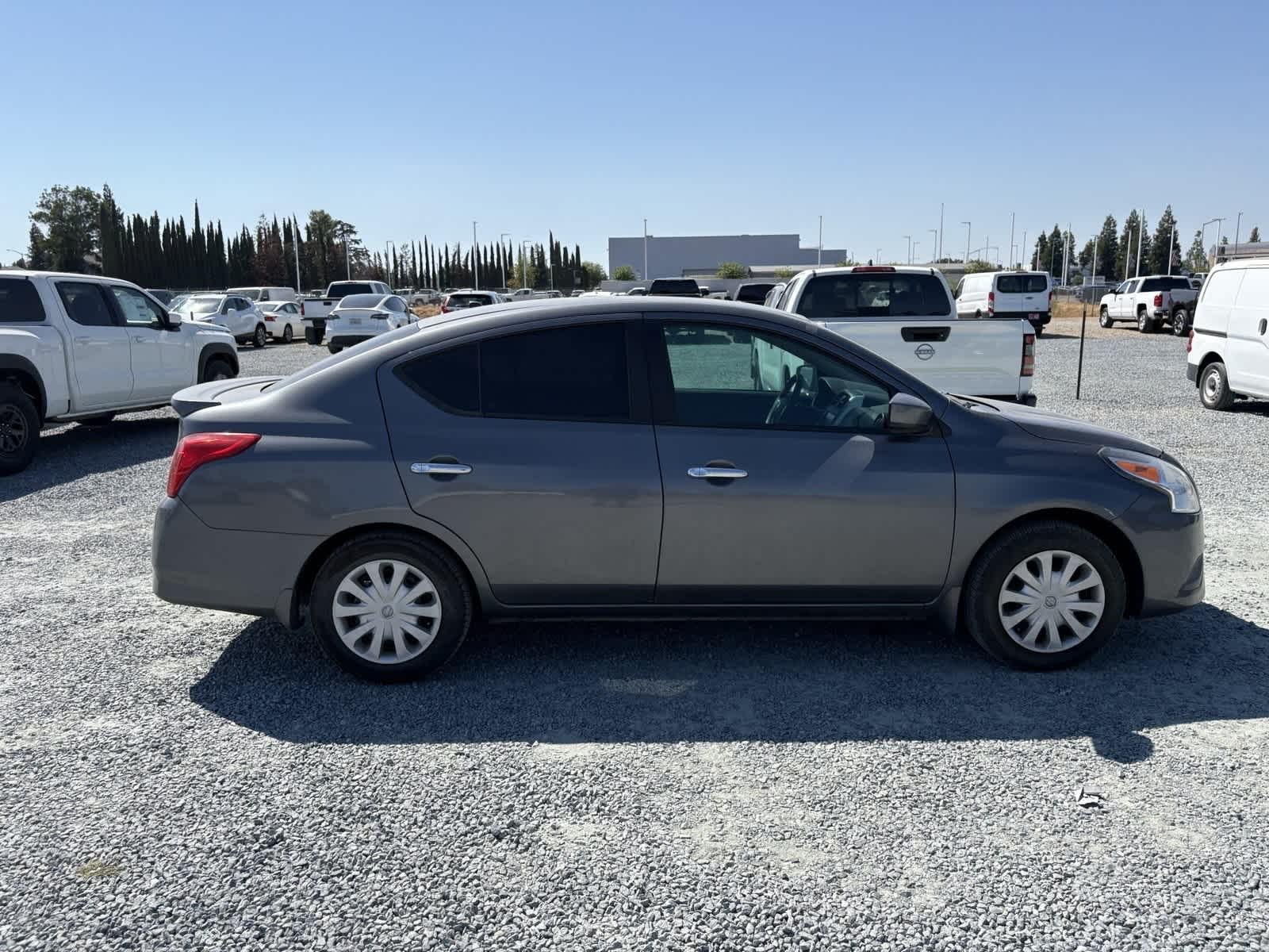 Thumbnail: 2019 Nissan Versa - 9