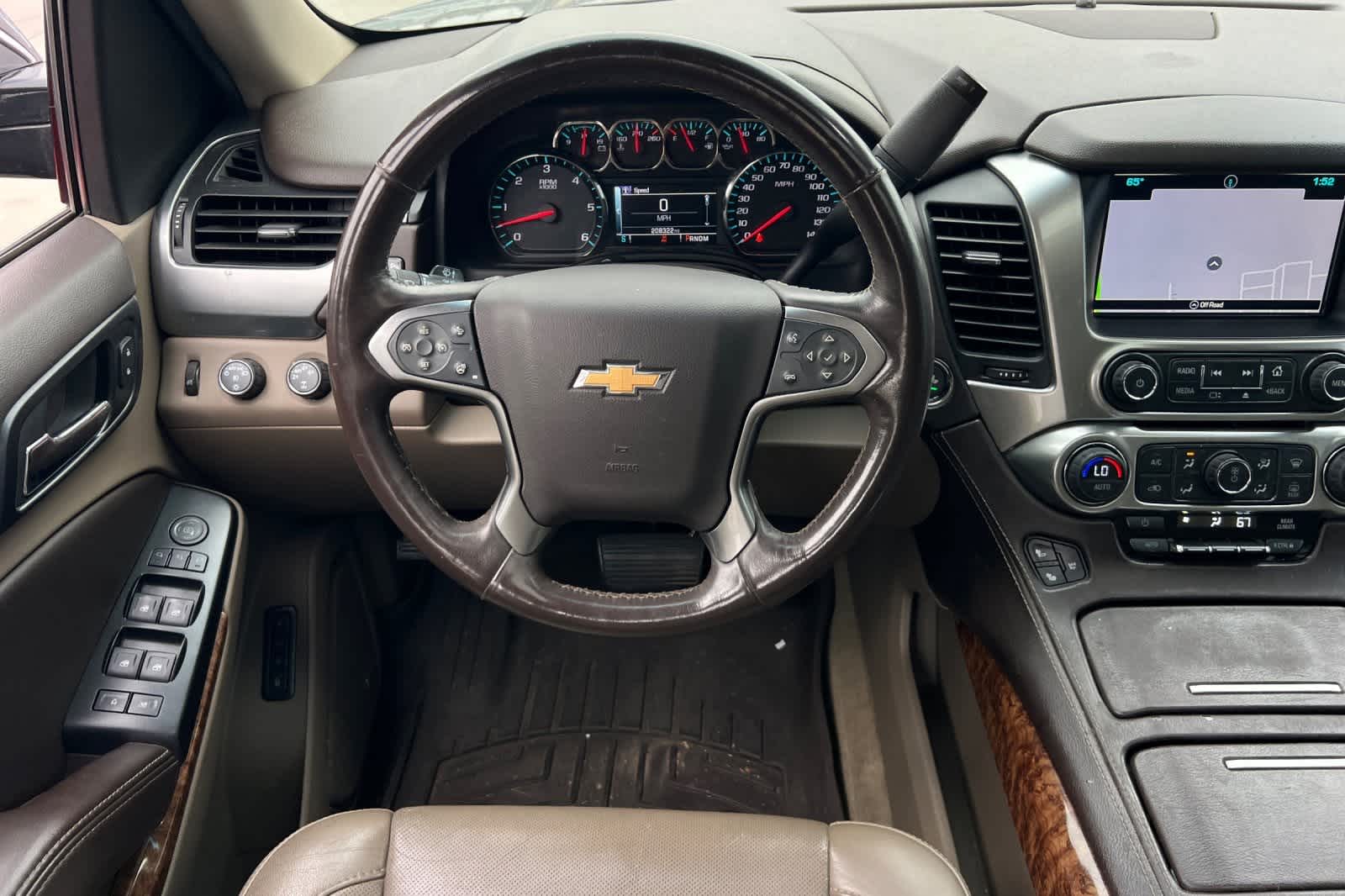 Thumbnail: 2016 Chevrolet Suburban - 17