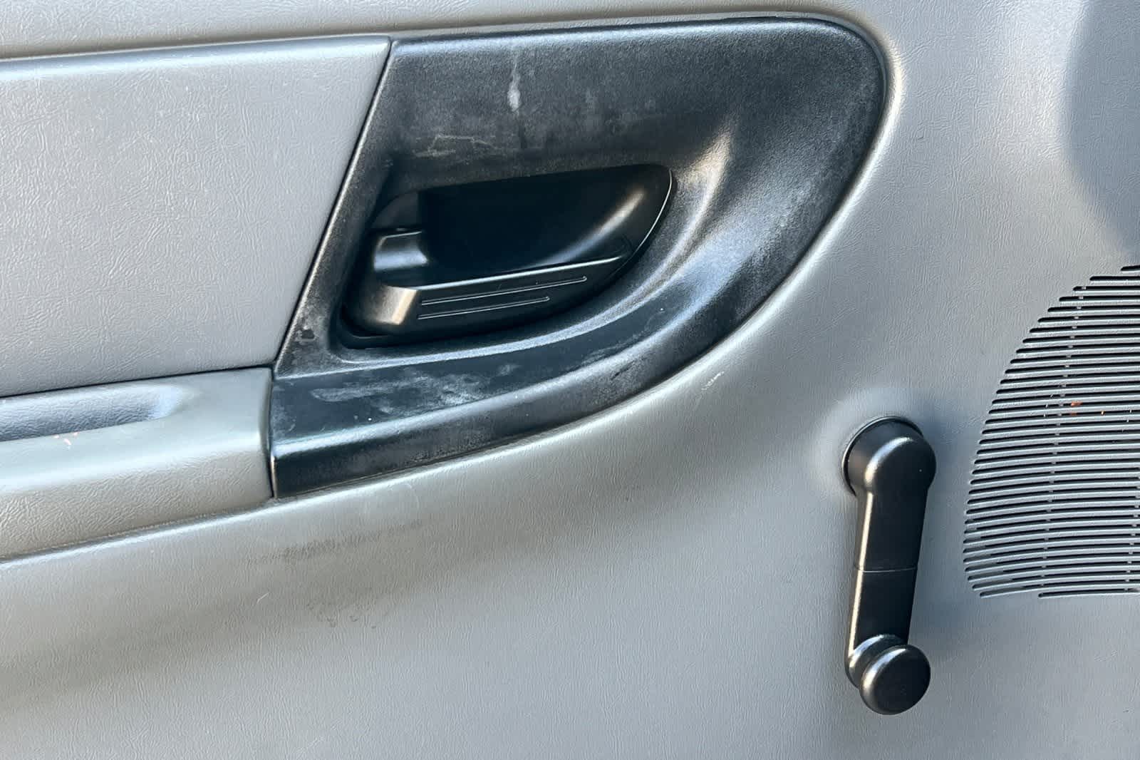 Thumbnail: 2010 Ford Ranger - 13