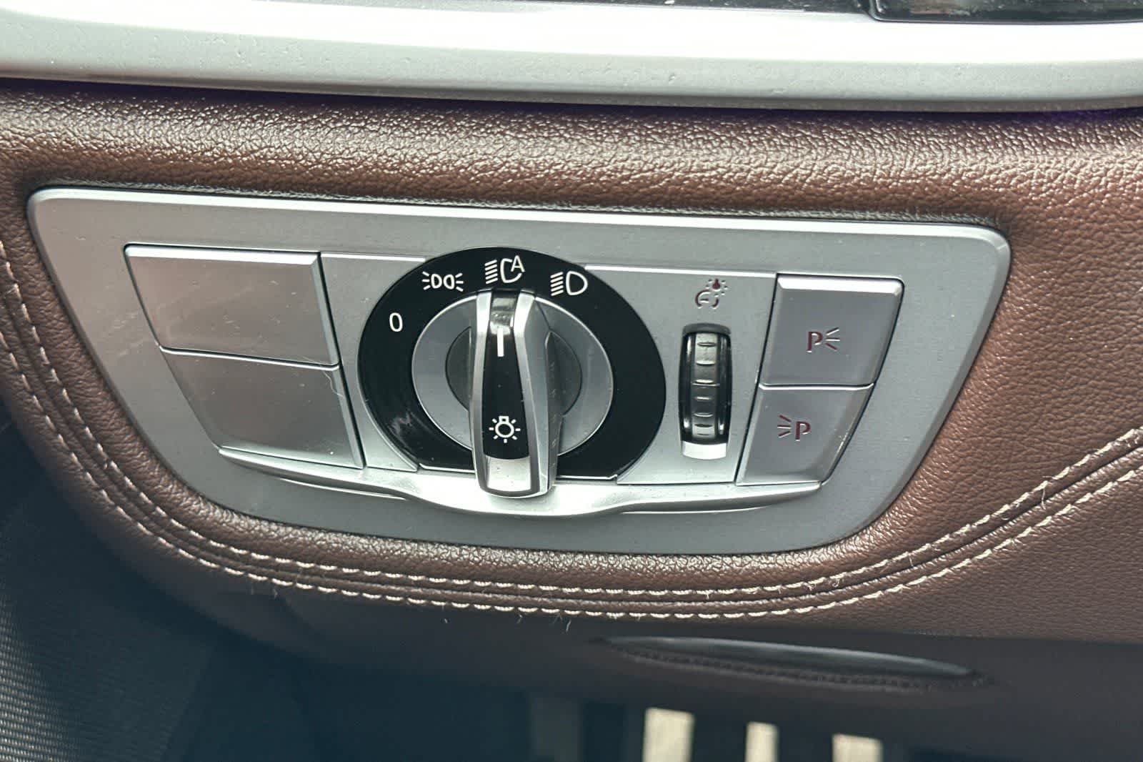 Thumbnail: 2022 BMW 7 Series - 30