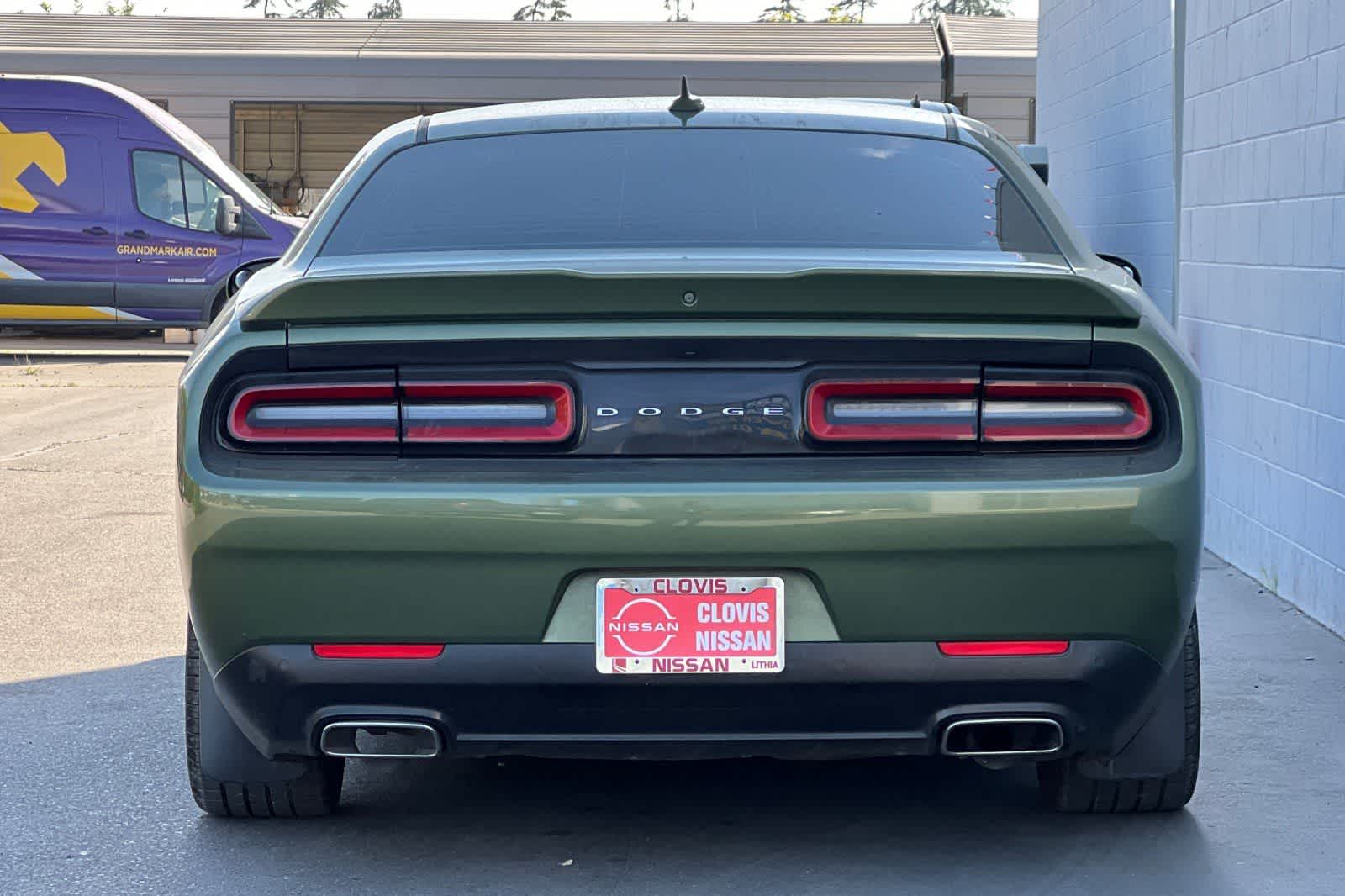 Thumbnail: 2018 Dodge Challenger - 8