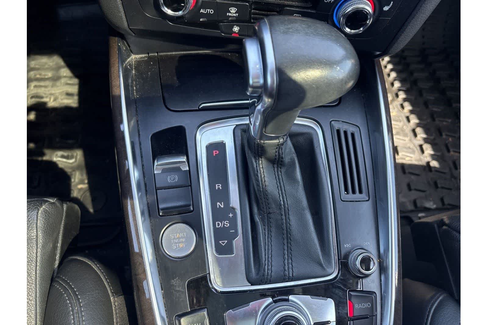 Thumbnail: 2013 Audi Q5 - 21