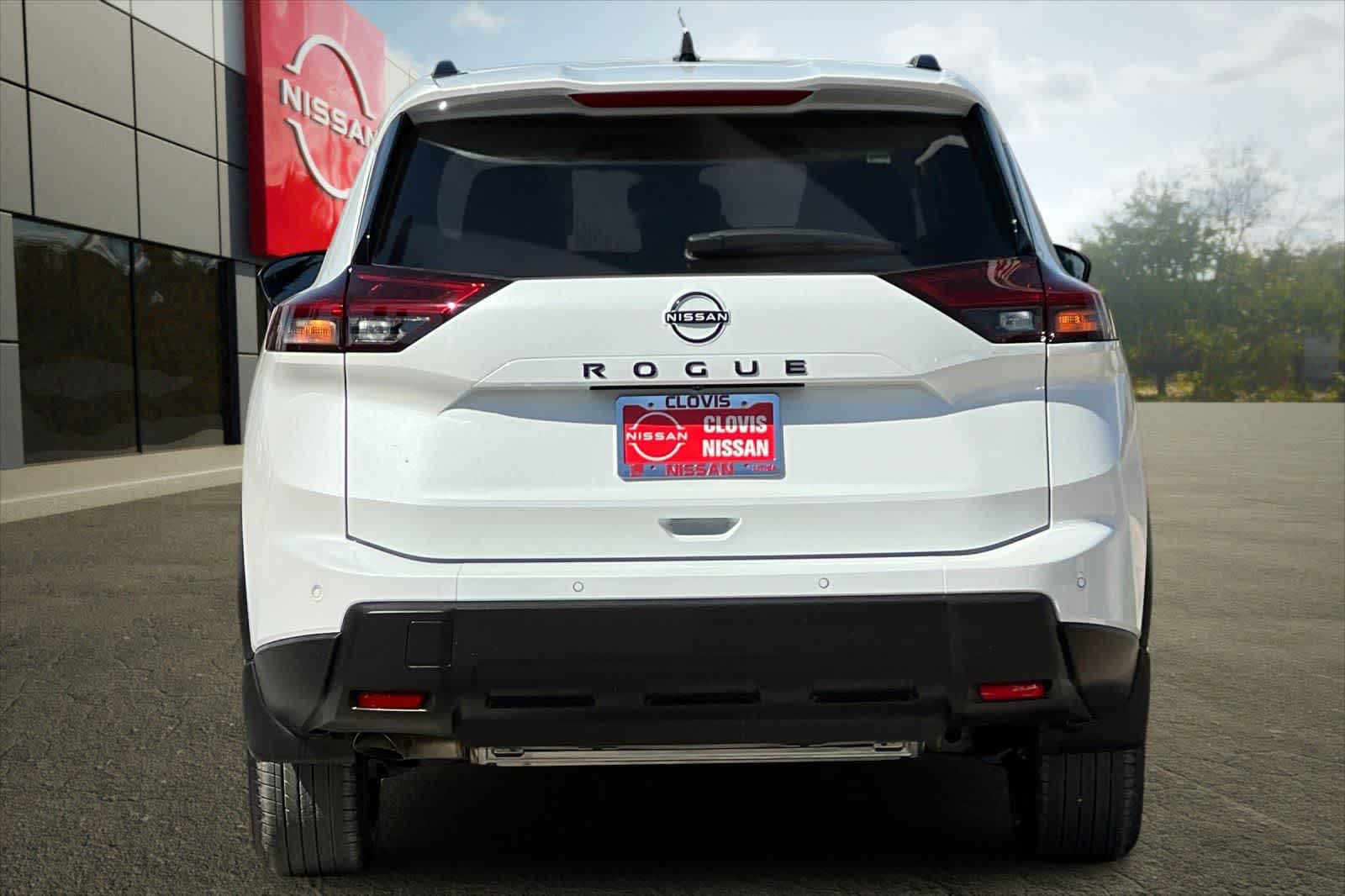 Thumbnail: 2026 Nissan Rogue - 8